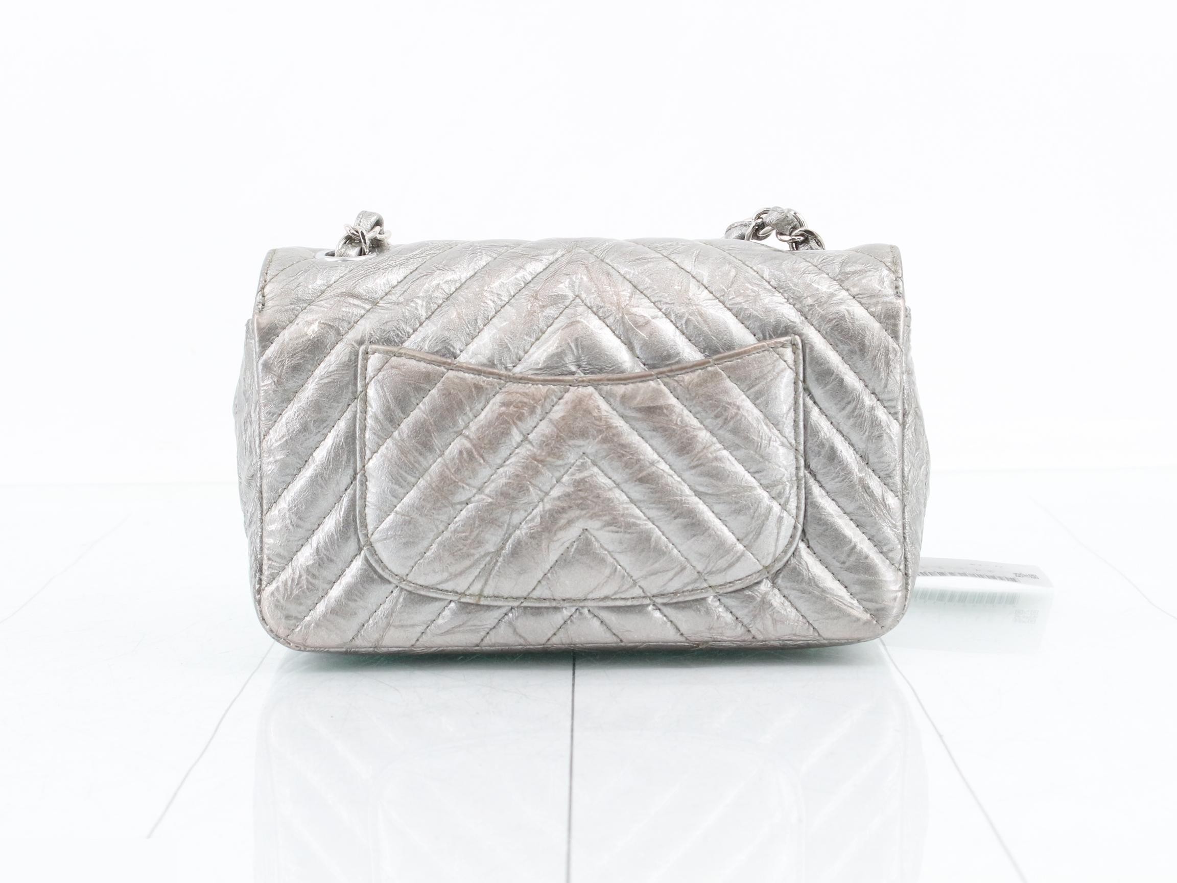 V-stitch Coco Mark Chain Shoulder Bag, Silver — view 2