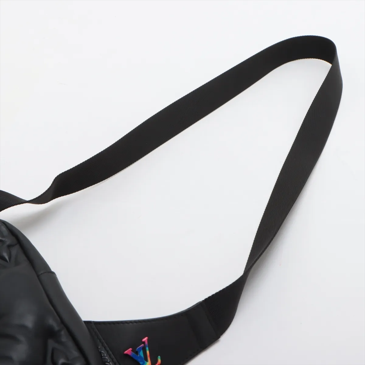 Bubble Glam Asymmetrical Sling Bag M68773 FZ4189 Black Fastener Melting — view 5
