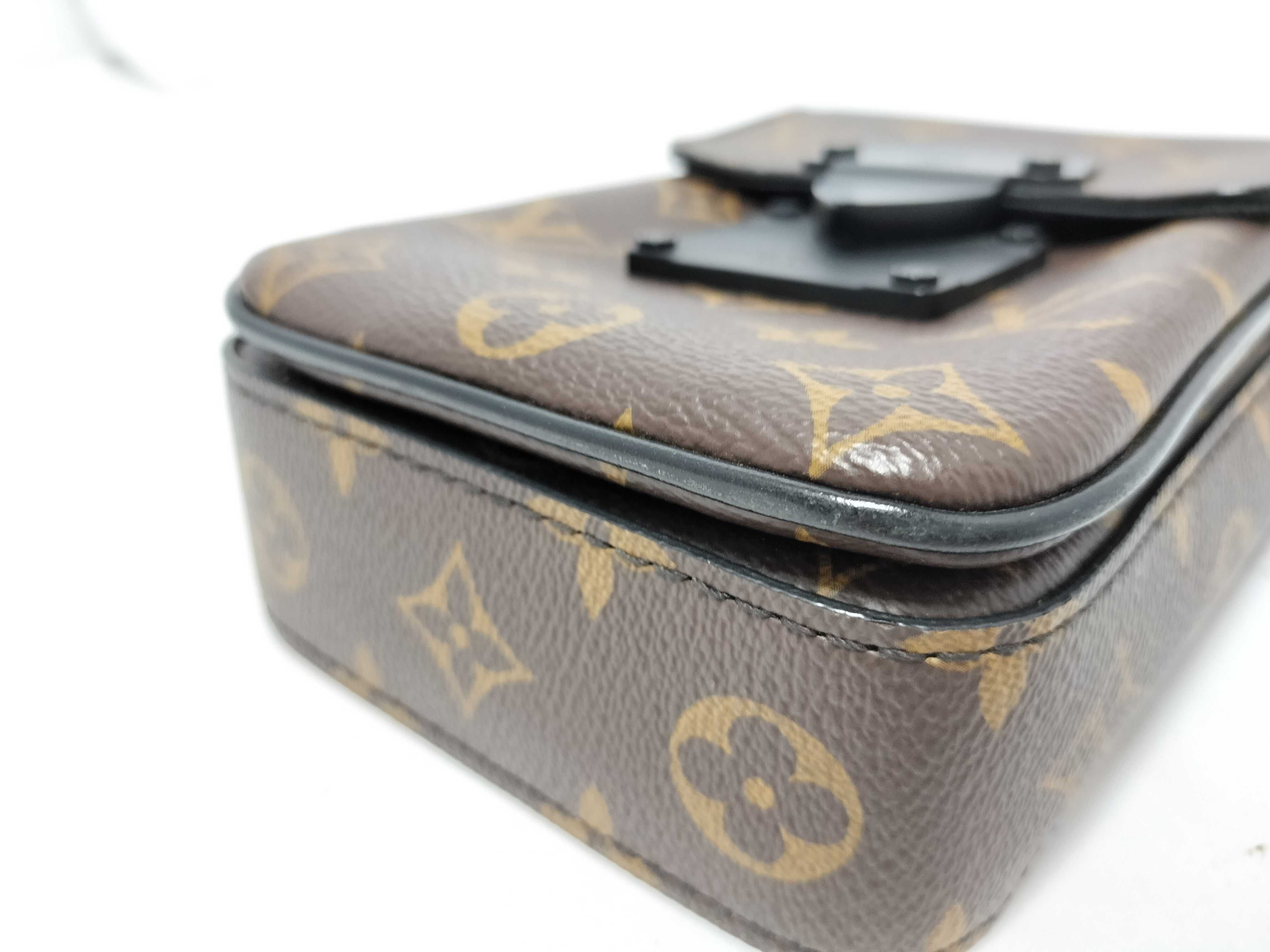 LV S-Lock Vertical Wearable Wallet M81522 Monogram RFID Shoulder Bag — view 7