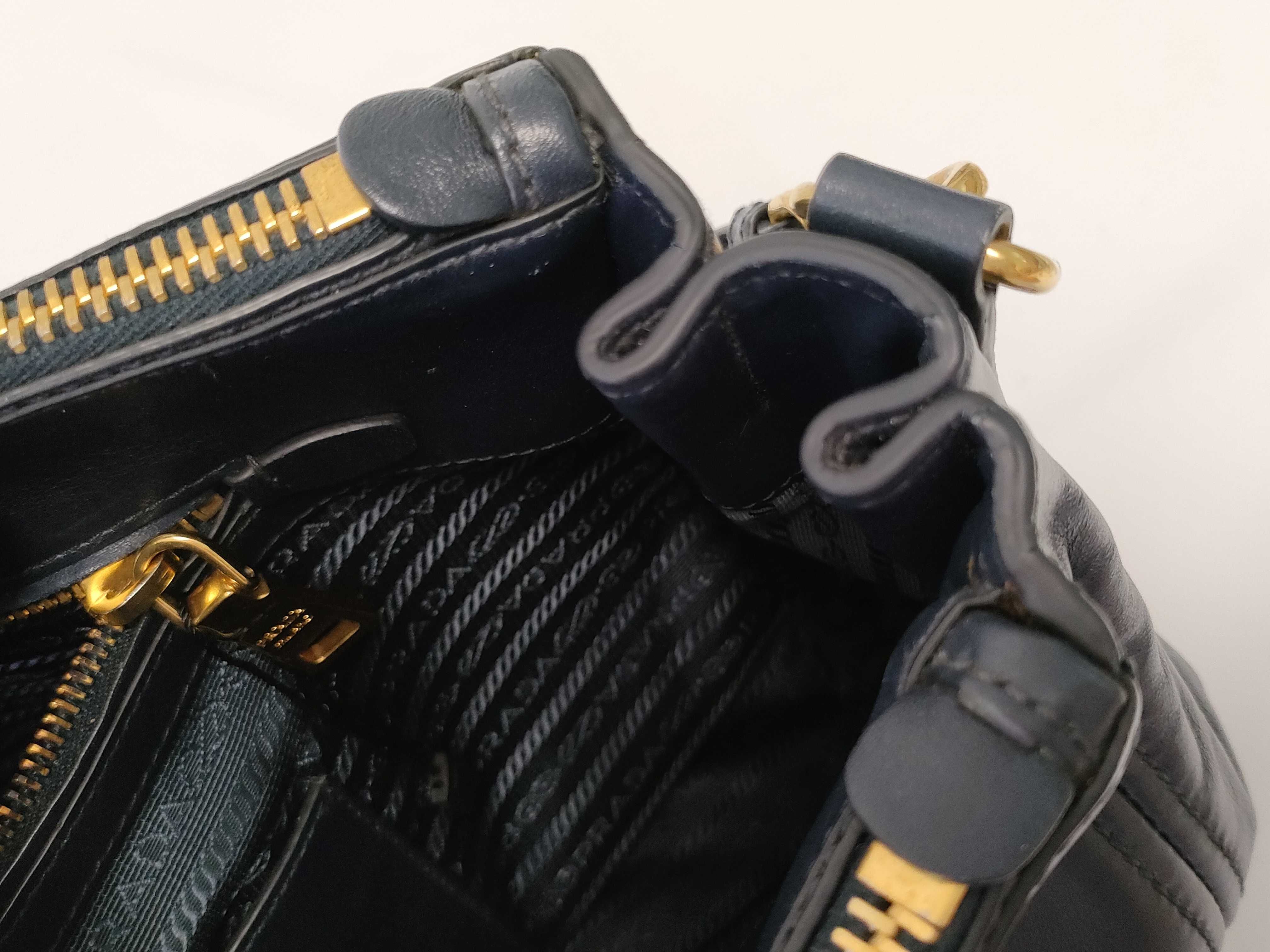 Soft Calf Double Zip Shoulder Bag Navy Shoulder Bag — view 15