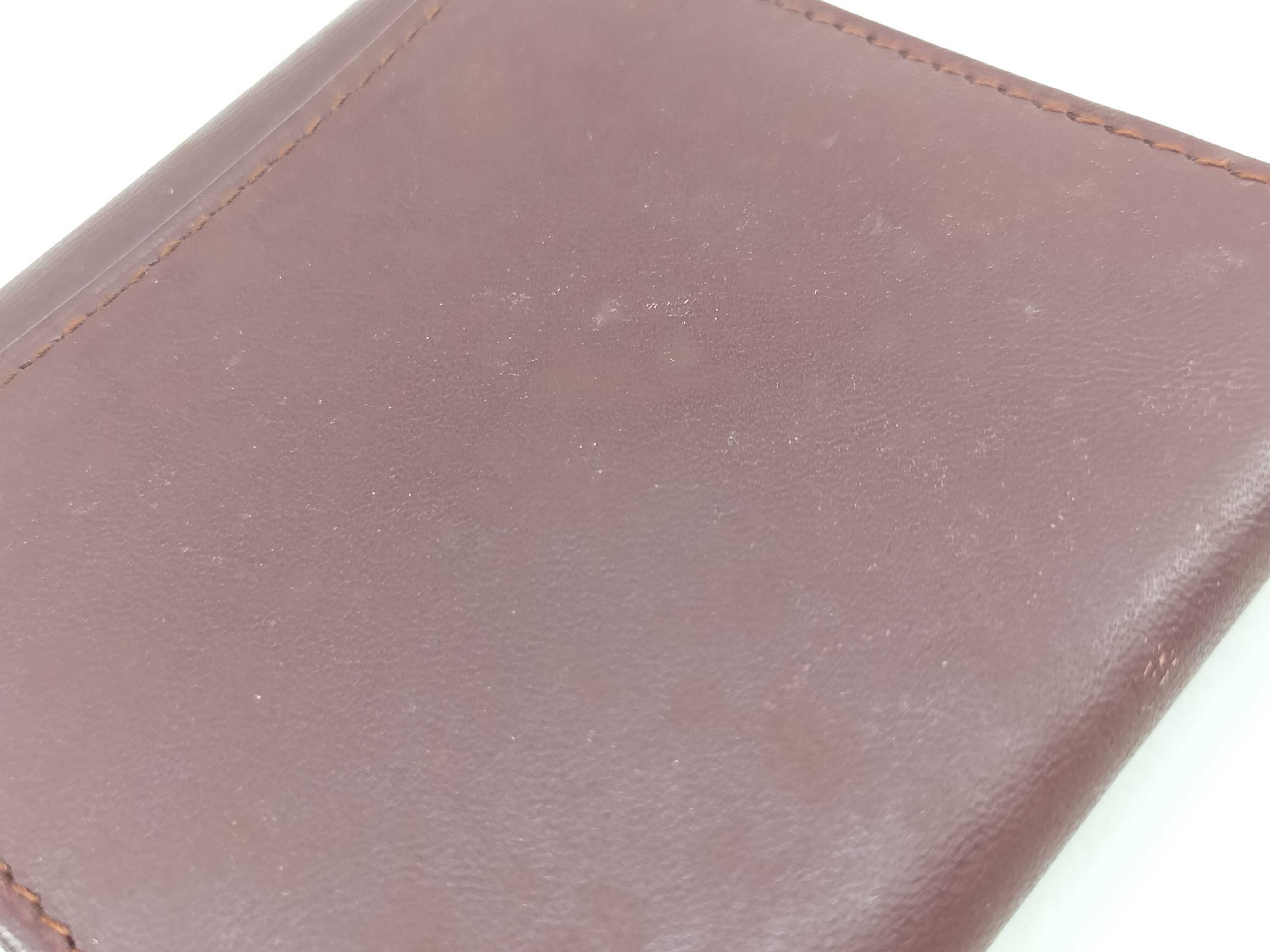 coin case — view 15