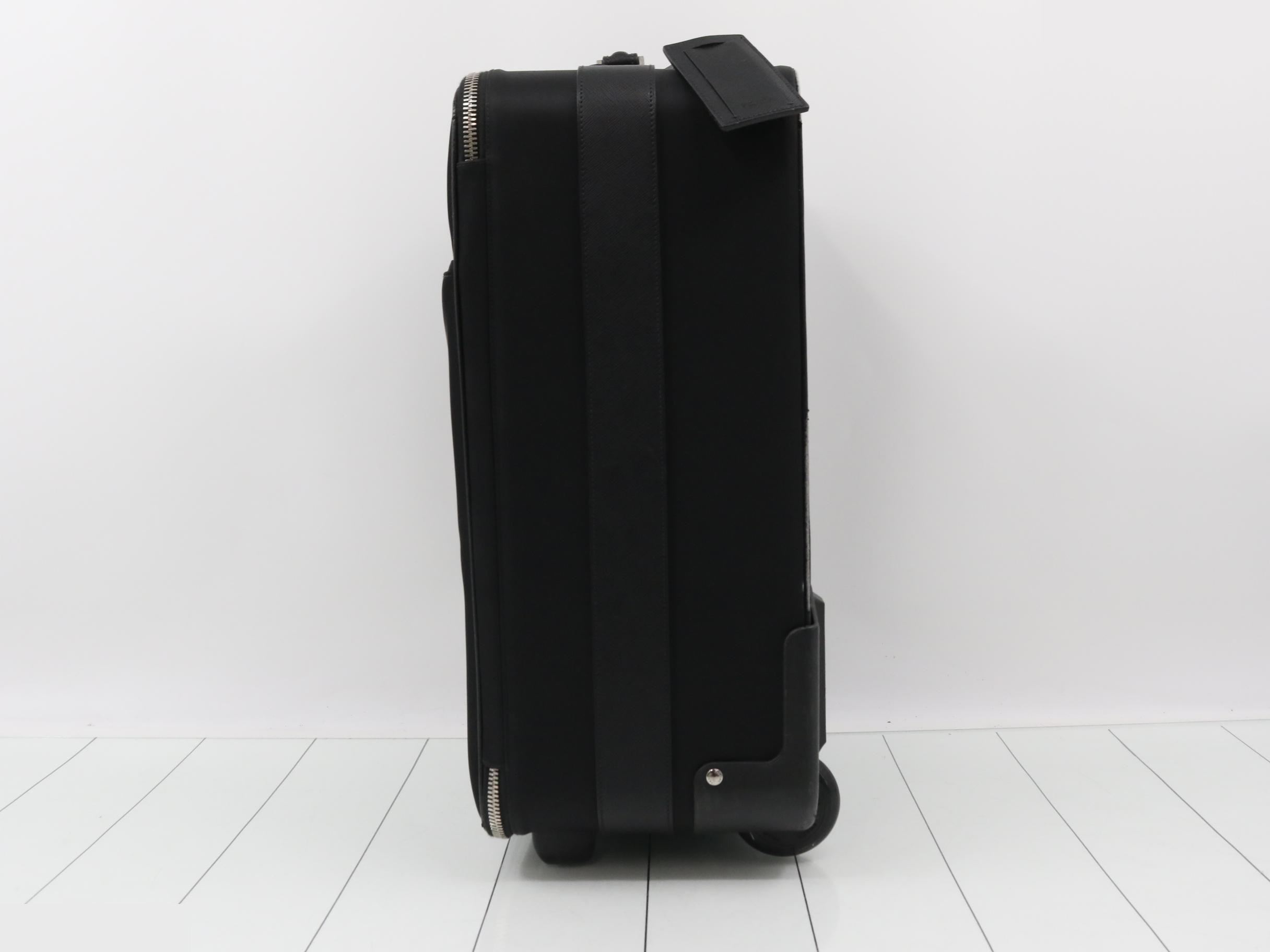 Nylon Carry Case Saffiano — view 3