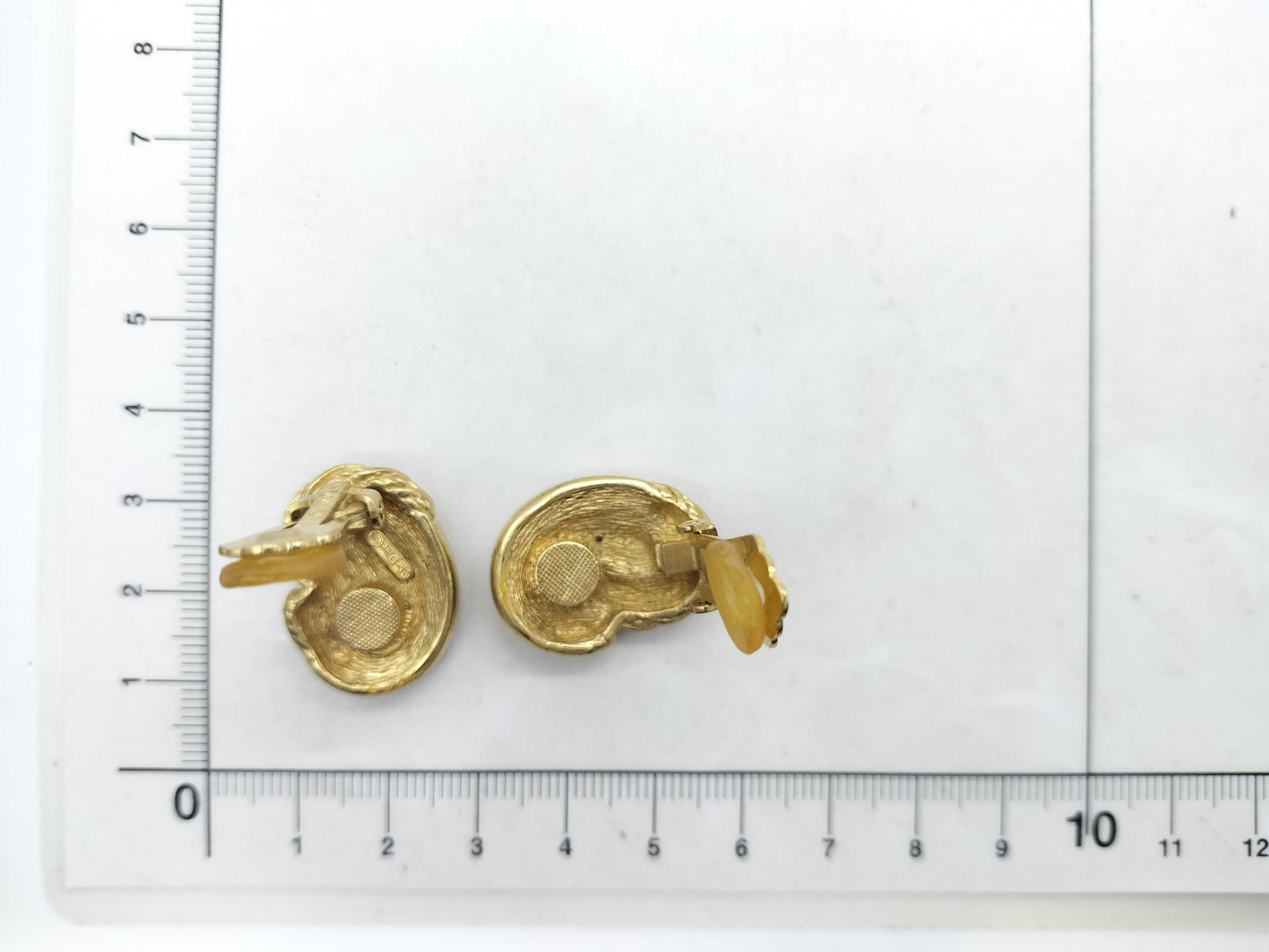 Earrings — view 8