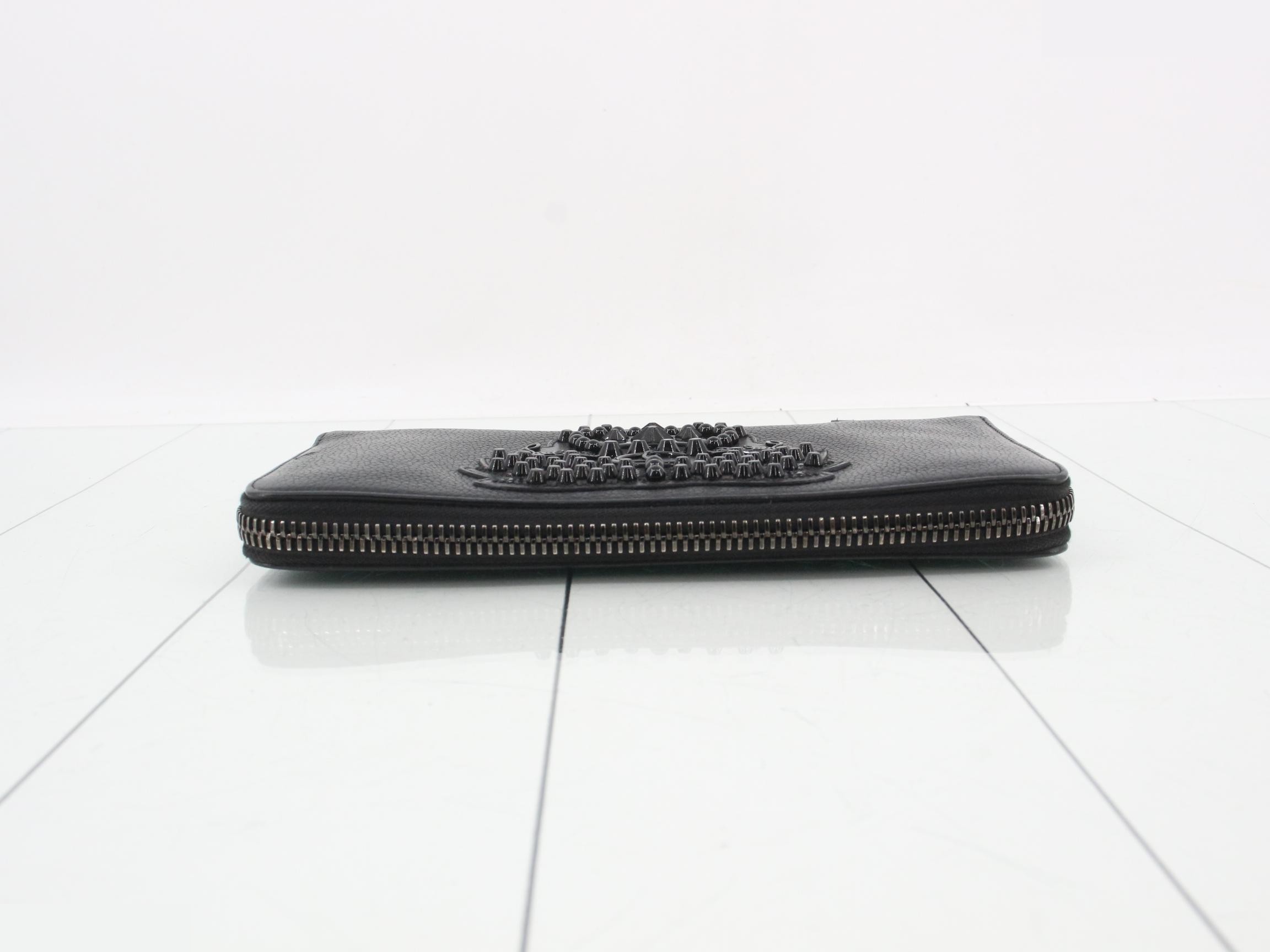 wallet — view 3