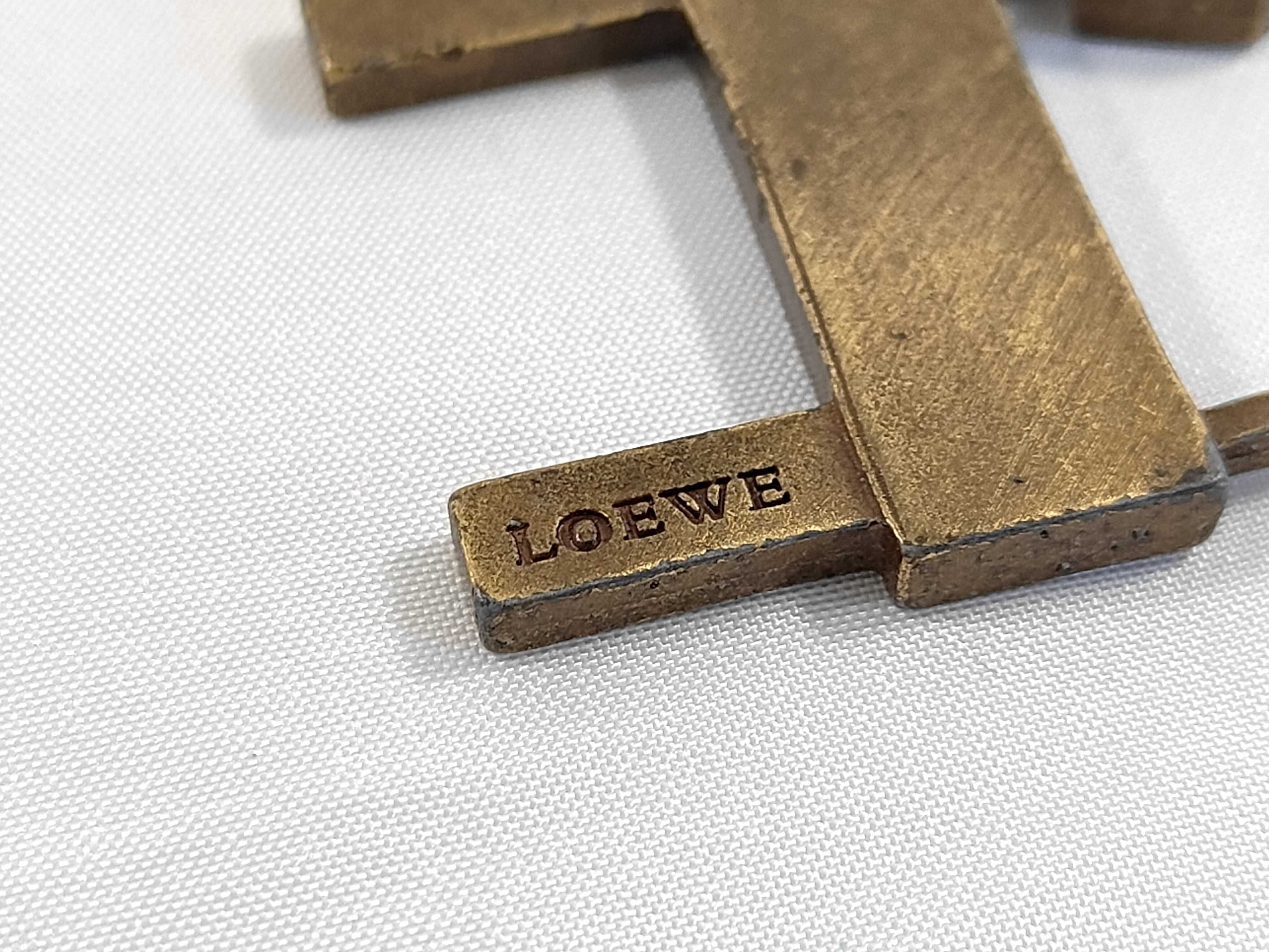 Dog Keychain Key Case — view 6