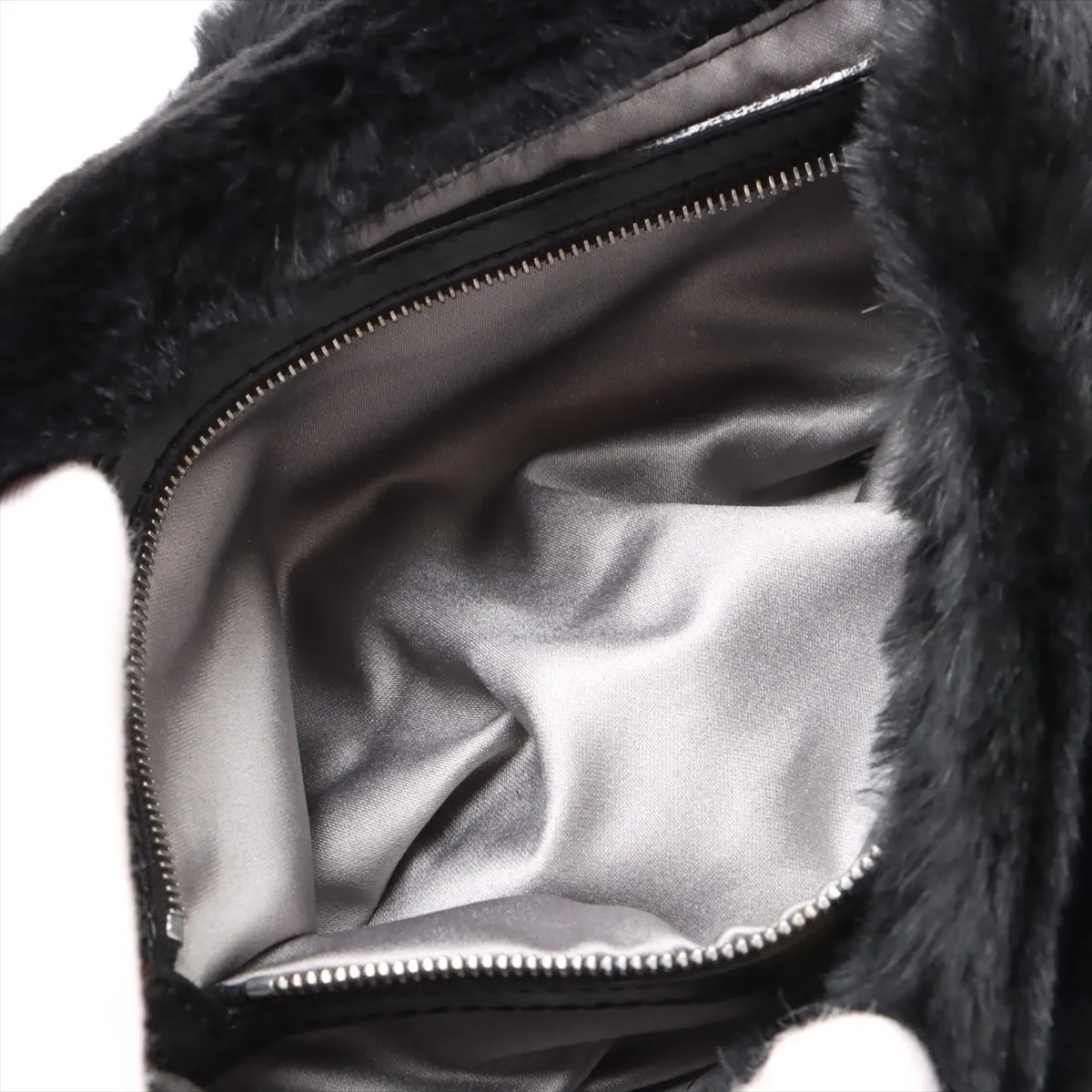Mamma Bucket Leather x Fur Shoulder Bag Black x Gray 26424 — view 8