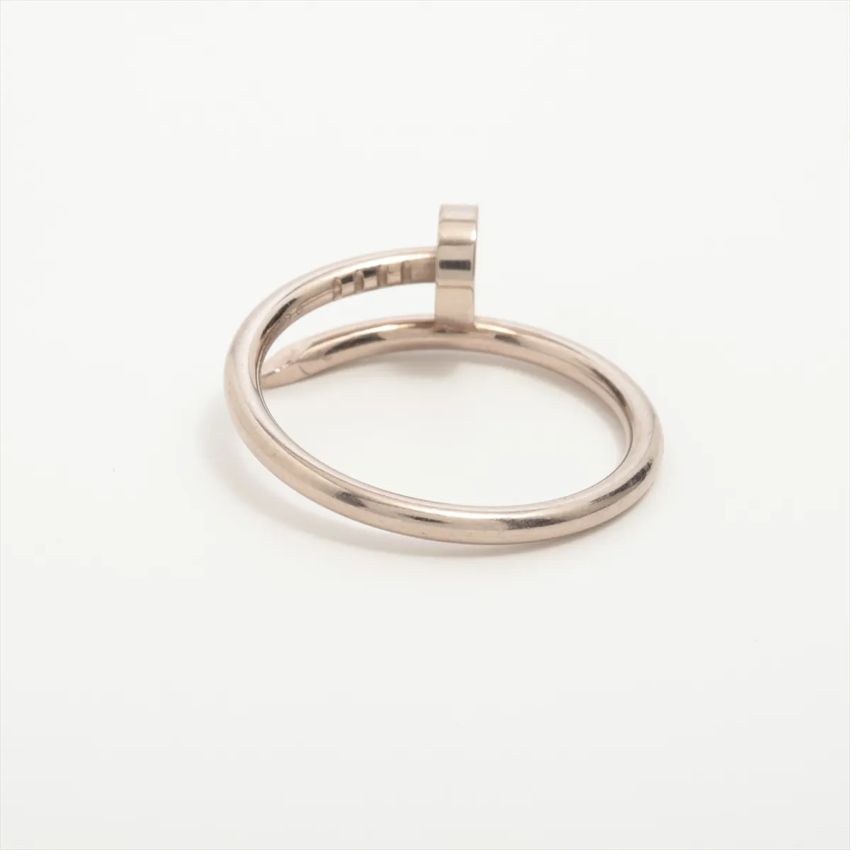 Juste un Clou SM Ring, 750 (WG), 3.8g, Size 53, VVB284, some dents. — view 2