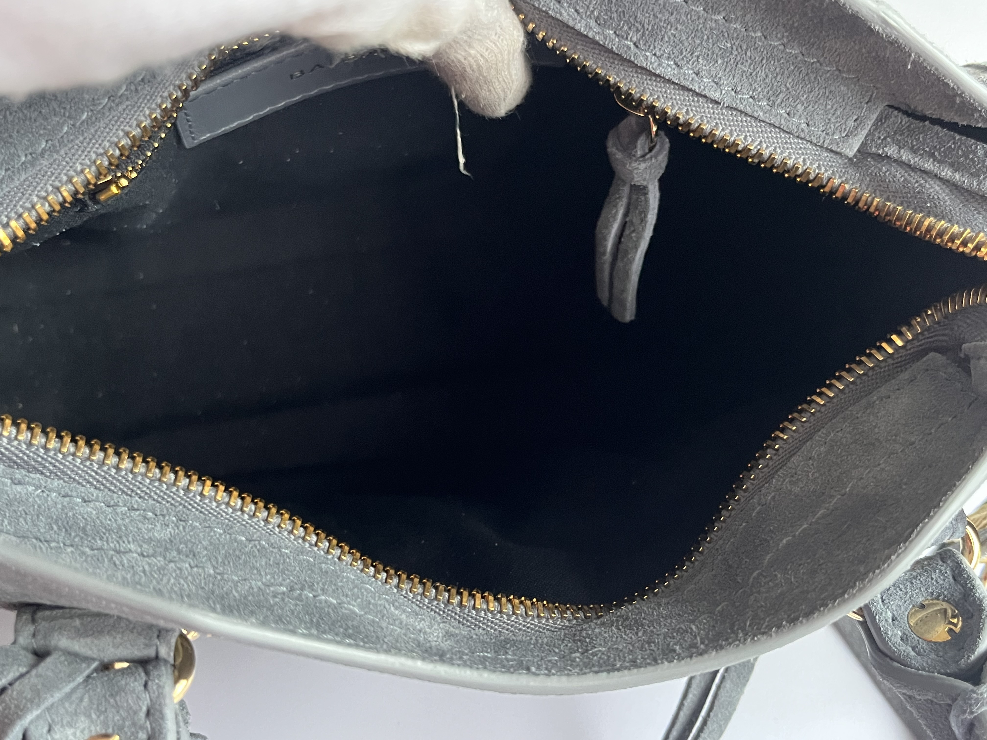 The Mini City Suede Blue-Gray Shoulder Bag with Mirror and Shoulder Strap — view 10