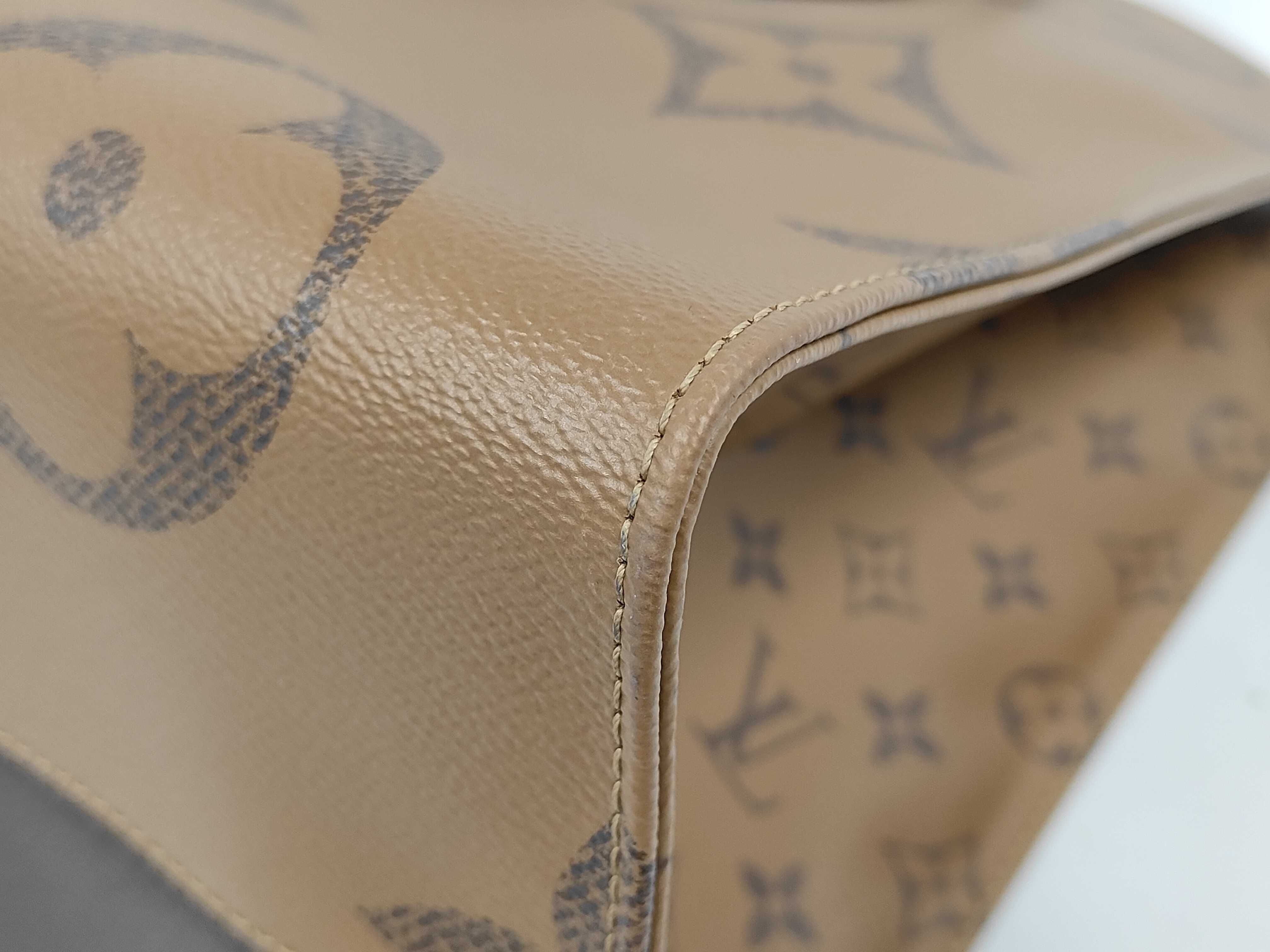 LV OnTheGo GM Monogram Coated Canvas Tote Bag Shoulder Bag/Handbag — view 4