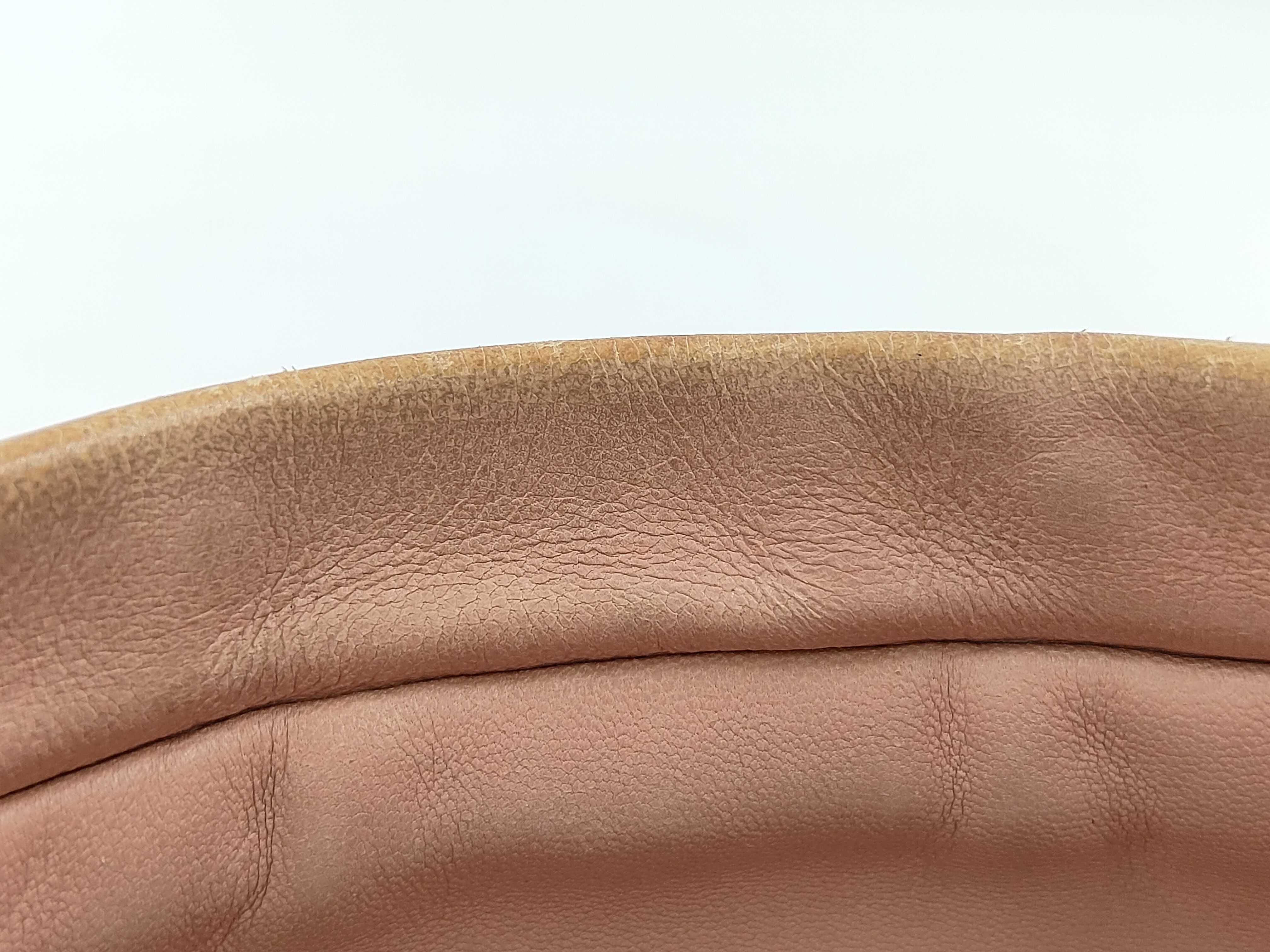 Matelassé Chain Shoulder Bag, Pink Shoulder Bag — view 11