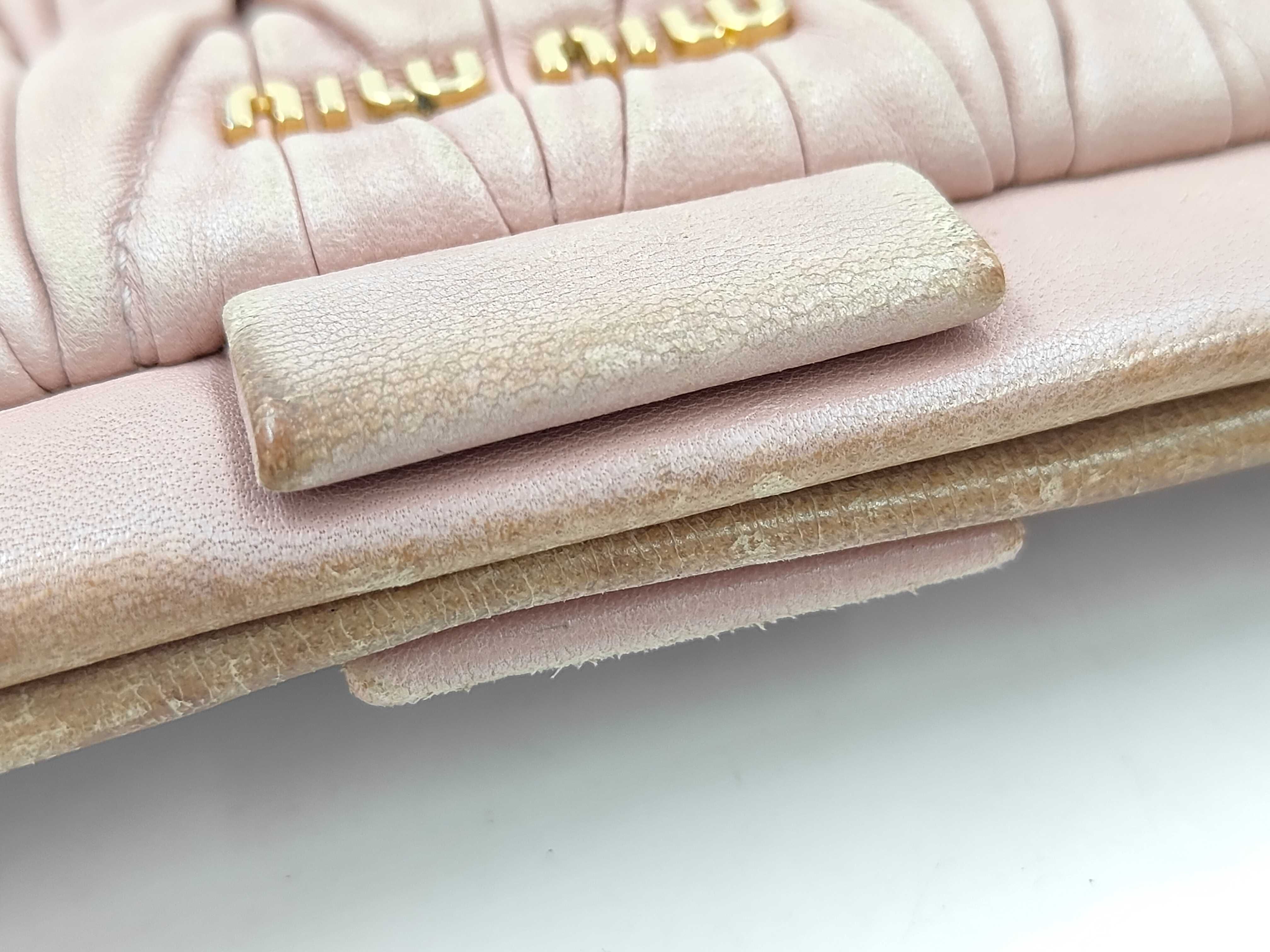 Matelassé Chain Shoulder Bag, Pink Shoulder Bag — view 15