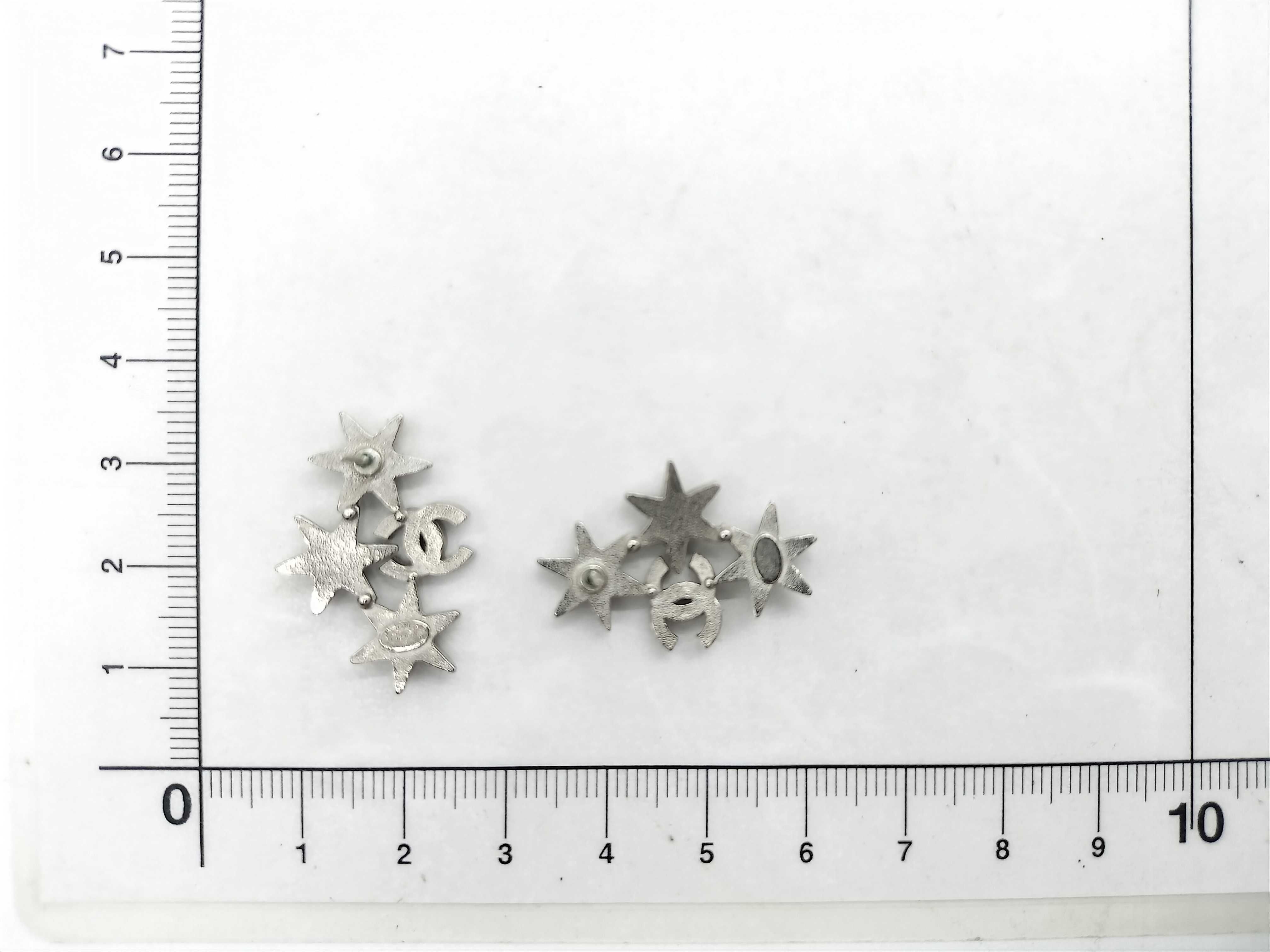 F16 V Rhinestone Earrings — view 7