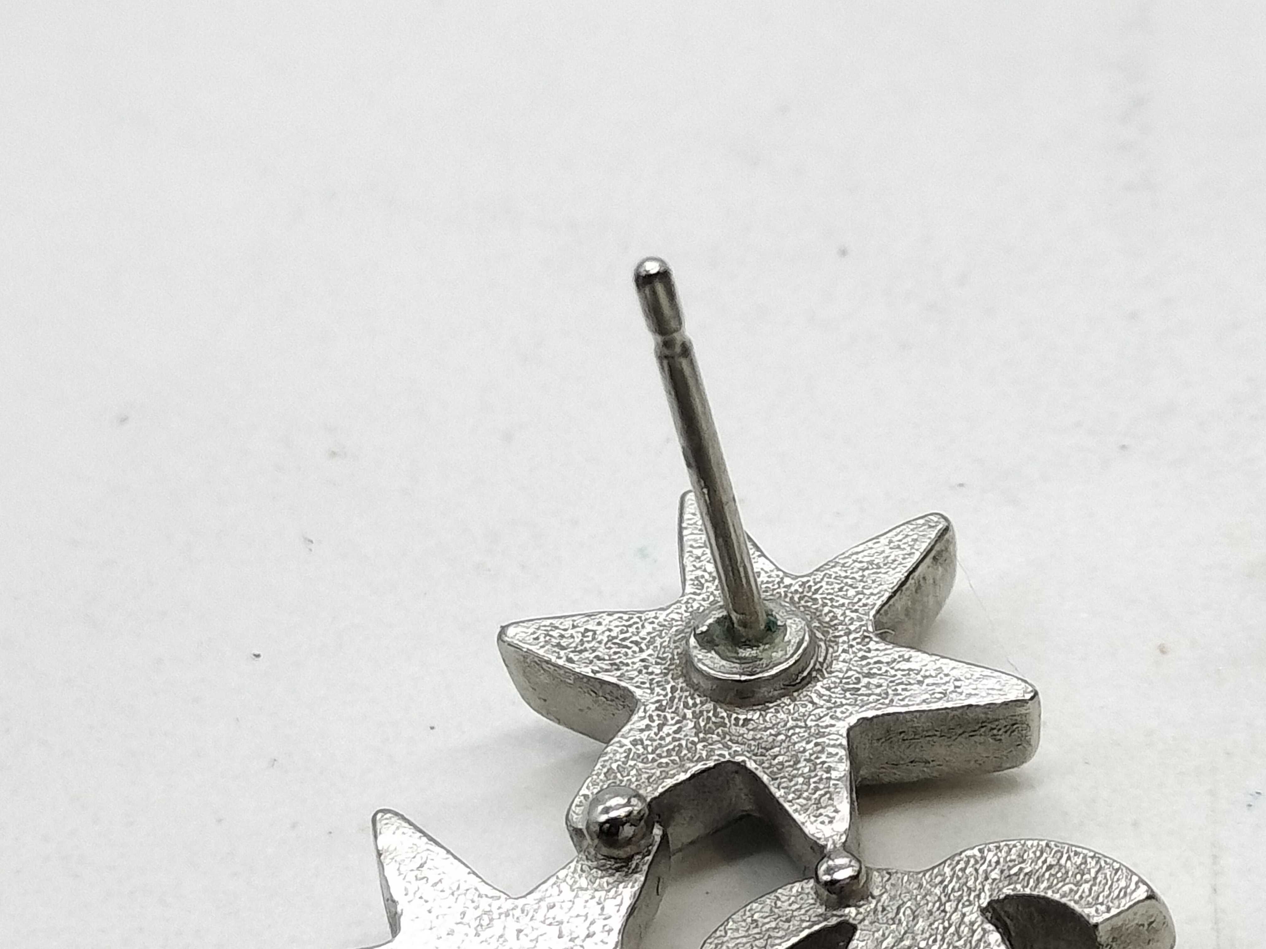 F16 V Rhinestone Earrings — view 8