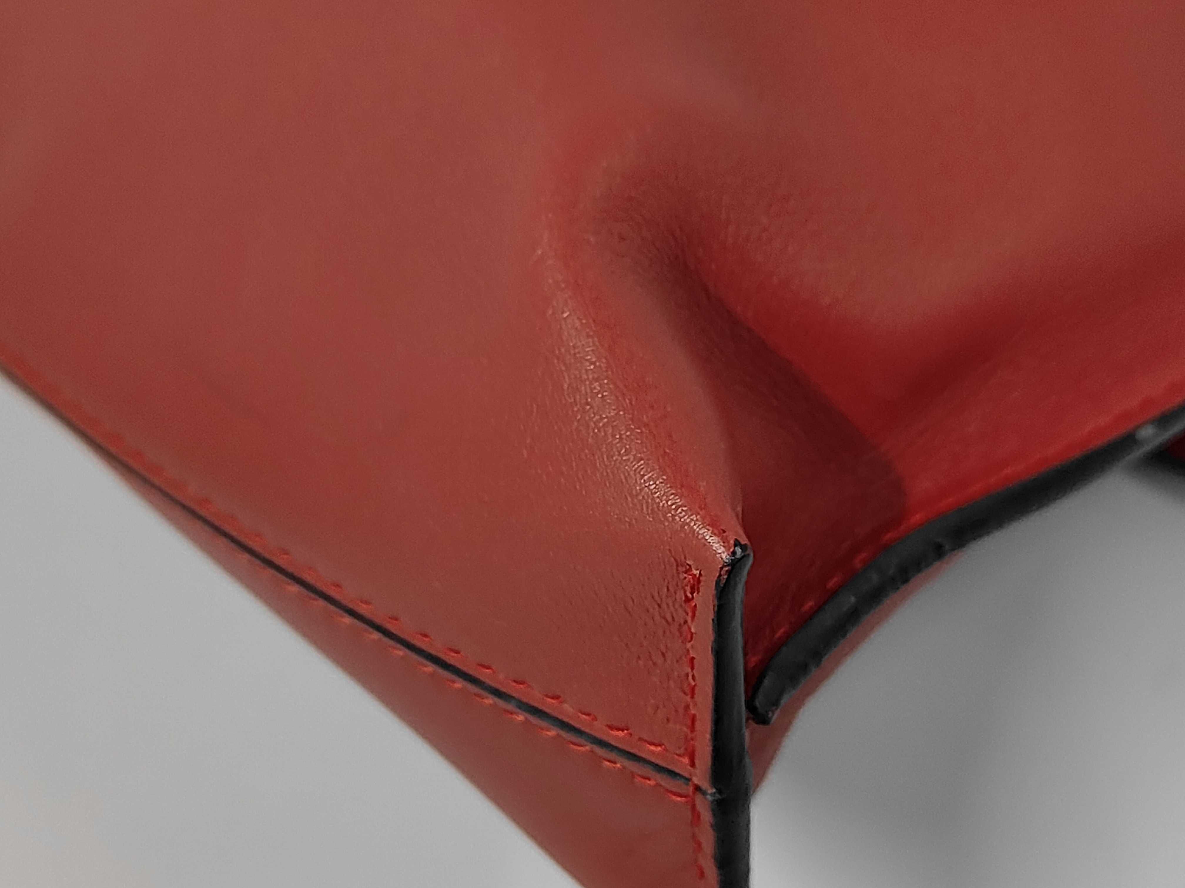 Anagram T Pouch, Red - Clutch Bag — view 4