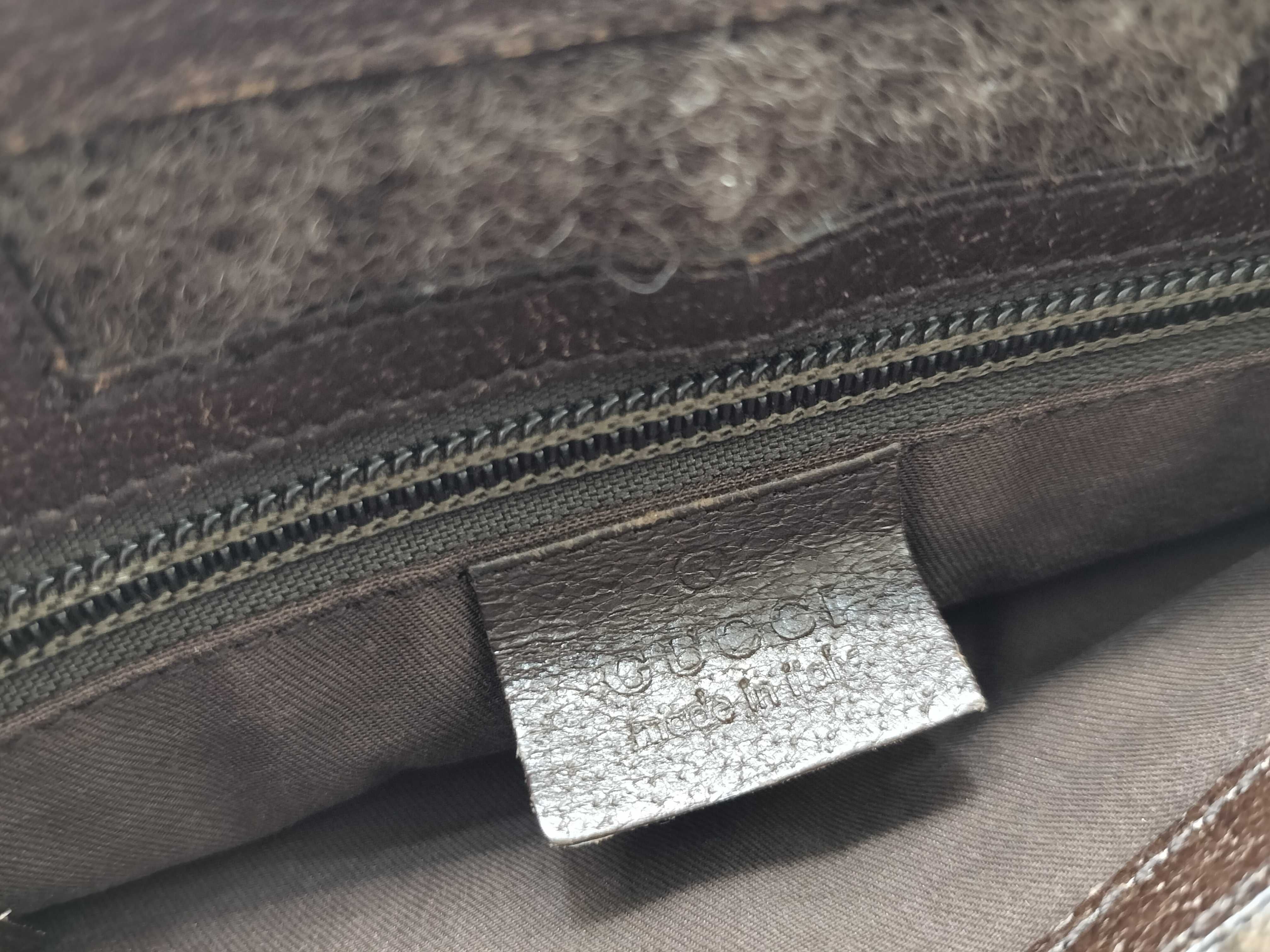 GG Canvas Shoulder Bag 27639 — view 12