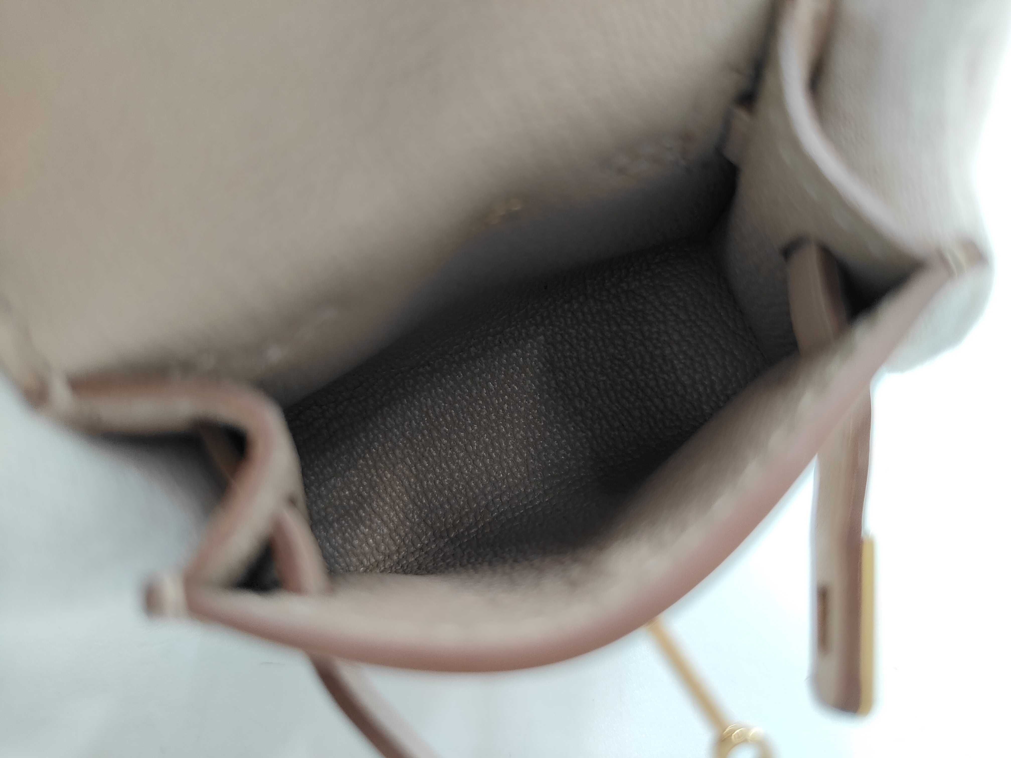 Kelly Twilly Bag Charm (Z stamp) and other accessories. — view 9