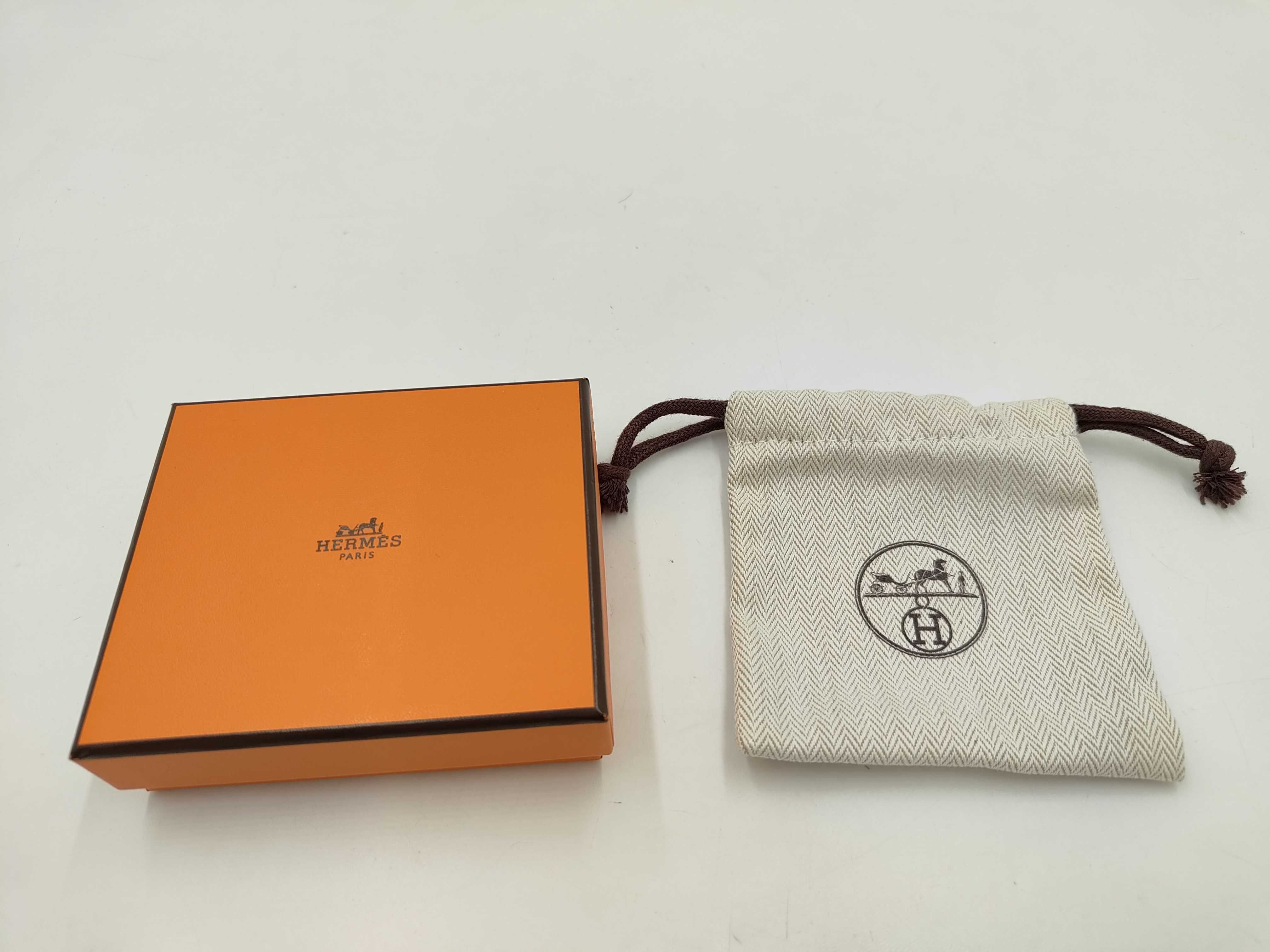 Kelly Twilly Bag Charm (Z stamp) and other accessories. — view 10