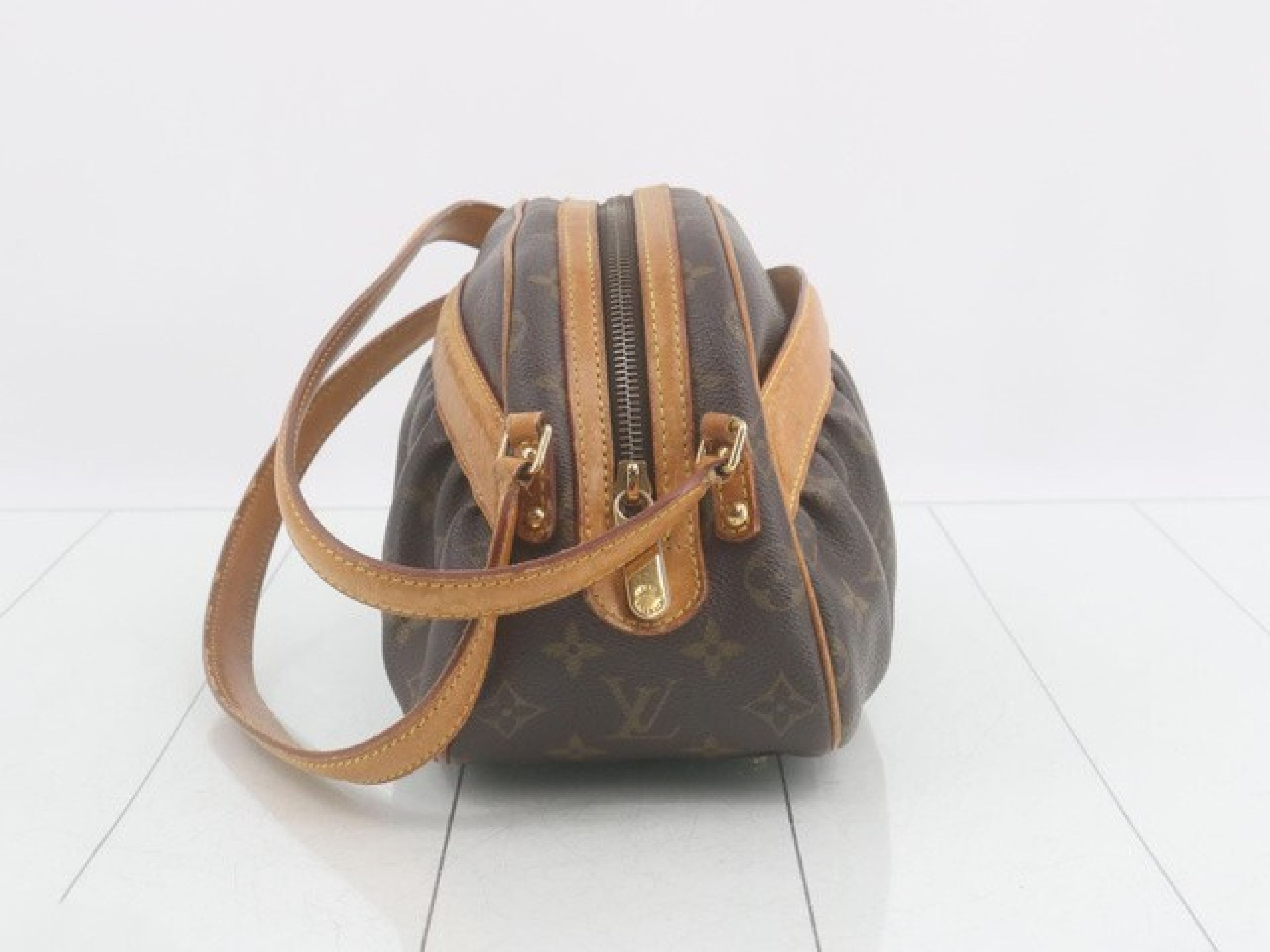 Clara Monogram CA1025 Handbag — view 6
