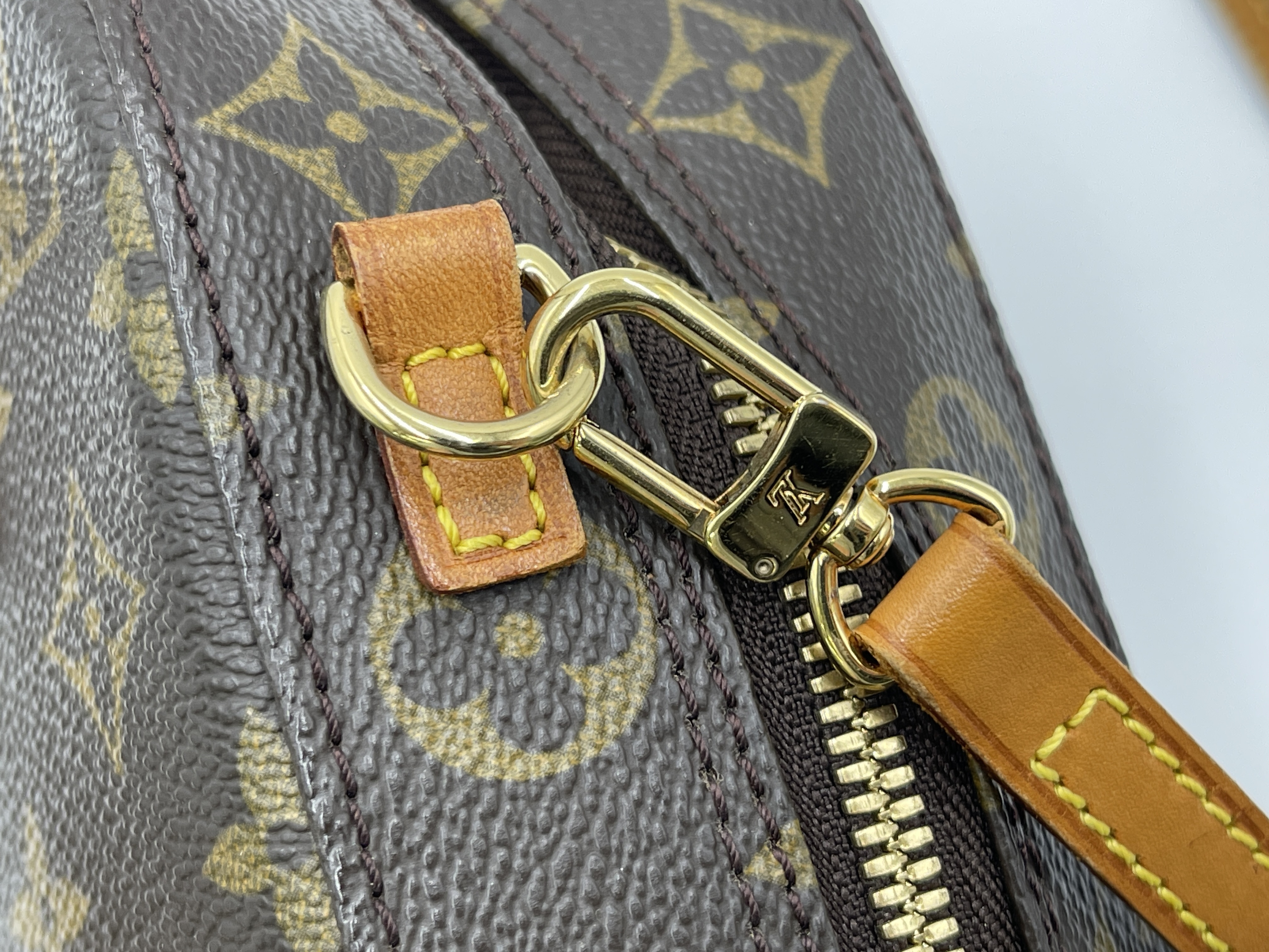 Monogram Spontini M47500 AR0041 Shoulder Bag — view 10