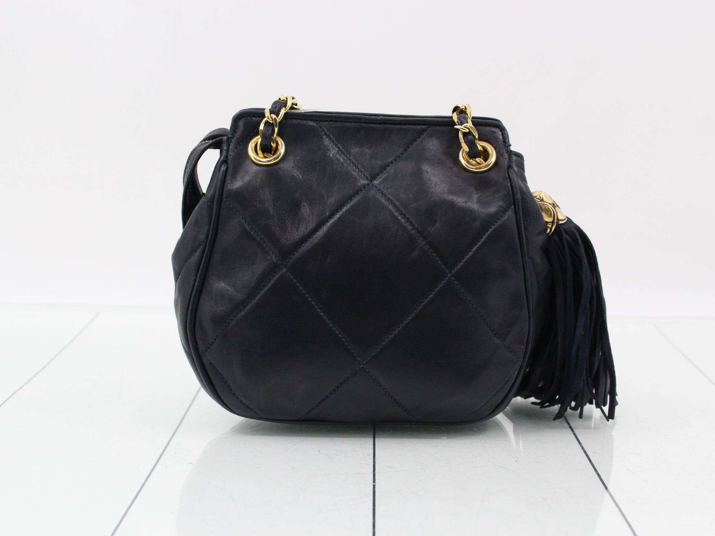 Matelassé Coco Mark Fringe Lambskin Chain Shoulder Bag — view 2