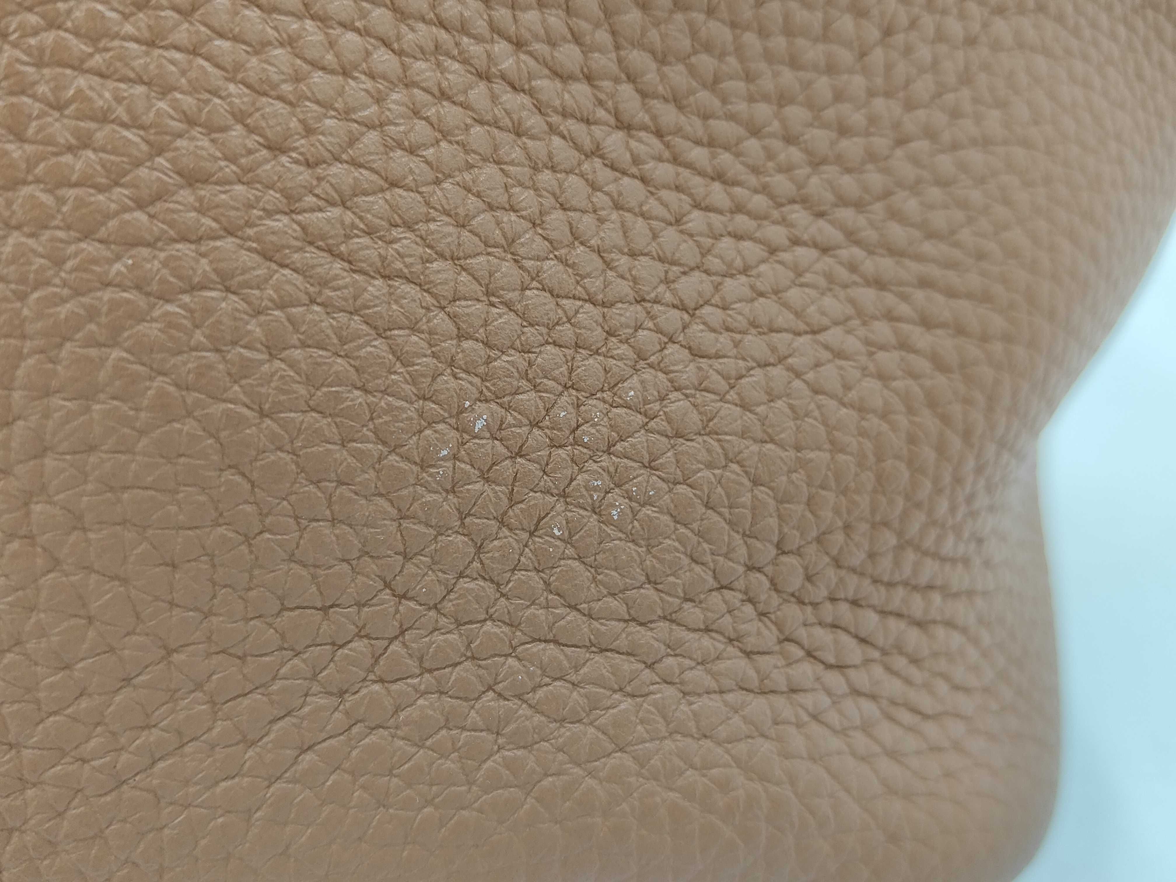 Picotin Lock 22 MM Taurillon Clemence Leather Gold Silver Hardware B Stamp Handbag — view 8