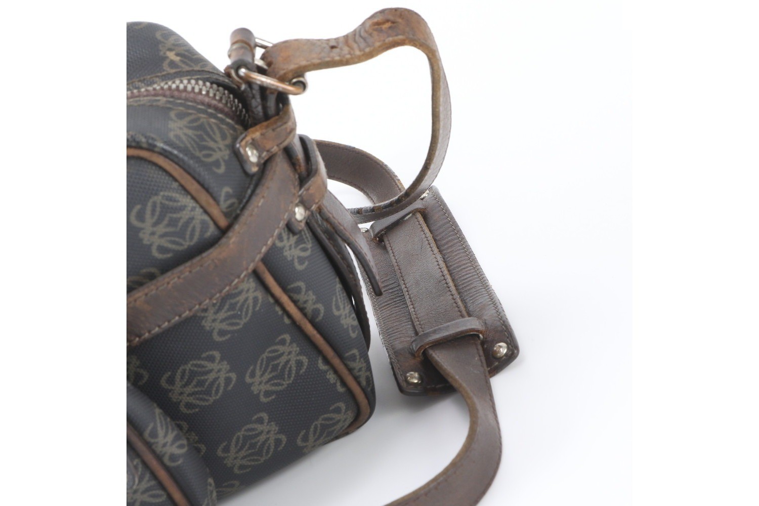 Anagram Repeat Leather Shoulder Bag (Crossbody) — view 2