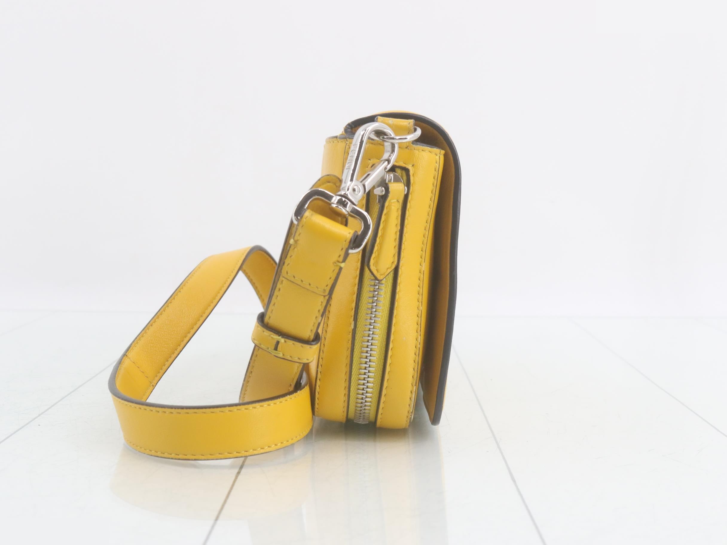 ZUCCA (Bag) - Embossed Shoulder Bag, Yellow — view 4
