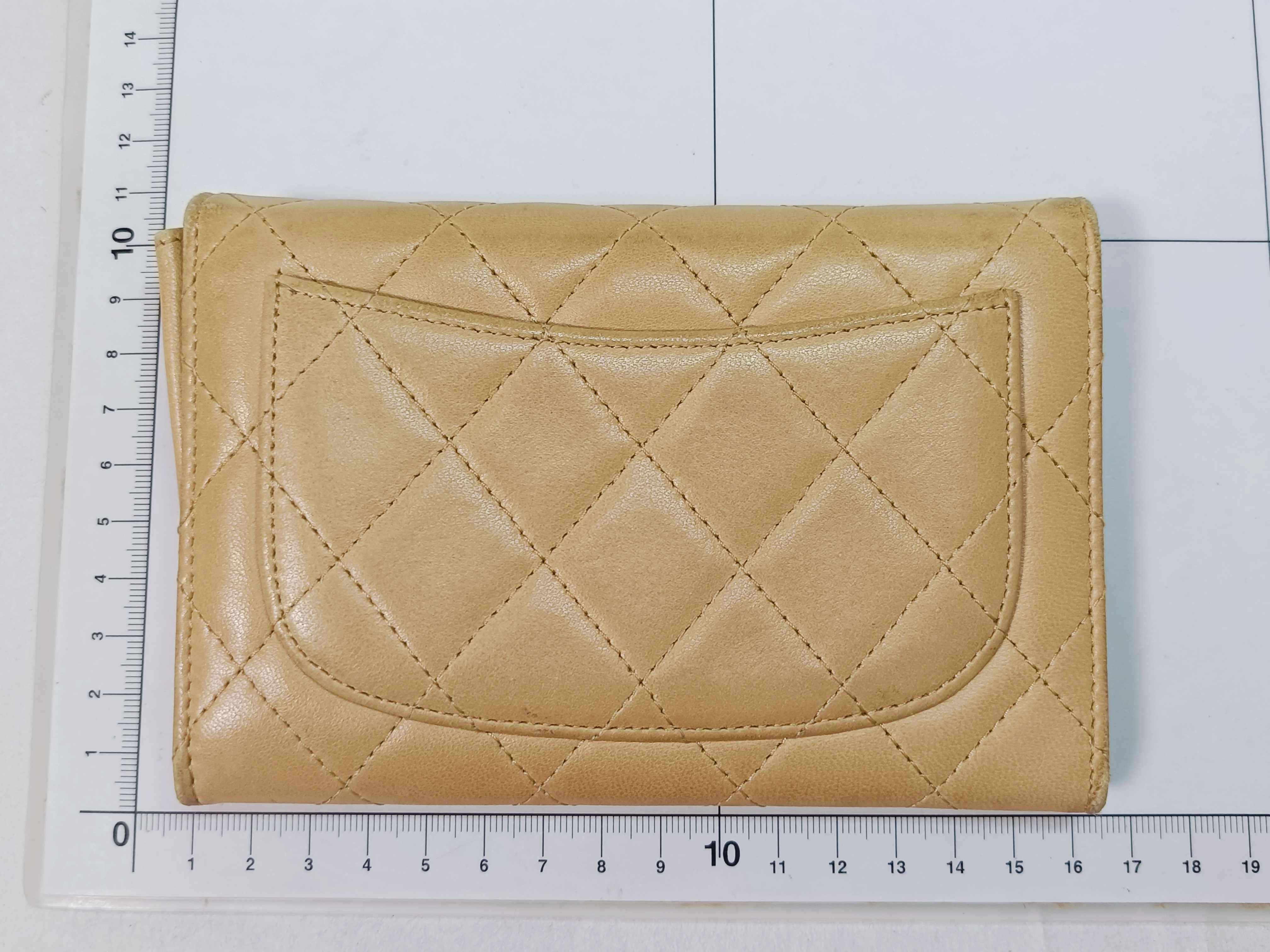 Lambskin Matelassé Wallet with Coco Mark, Beige — view 2