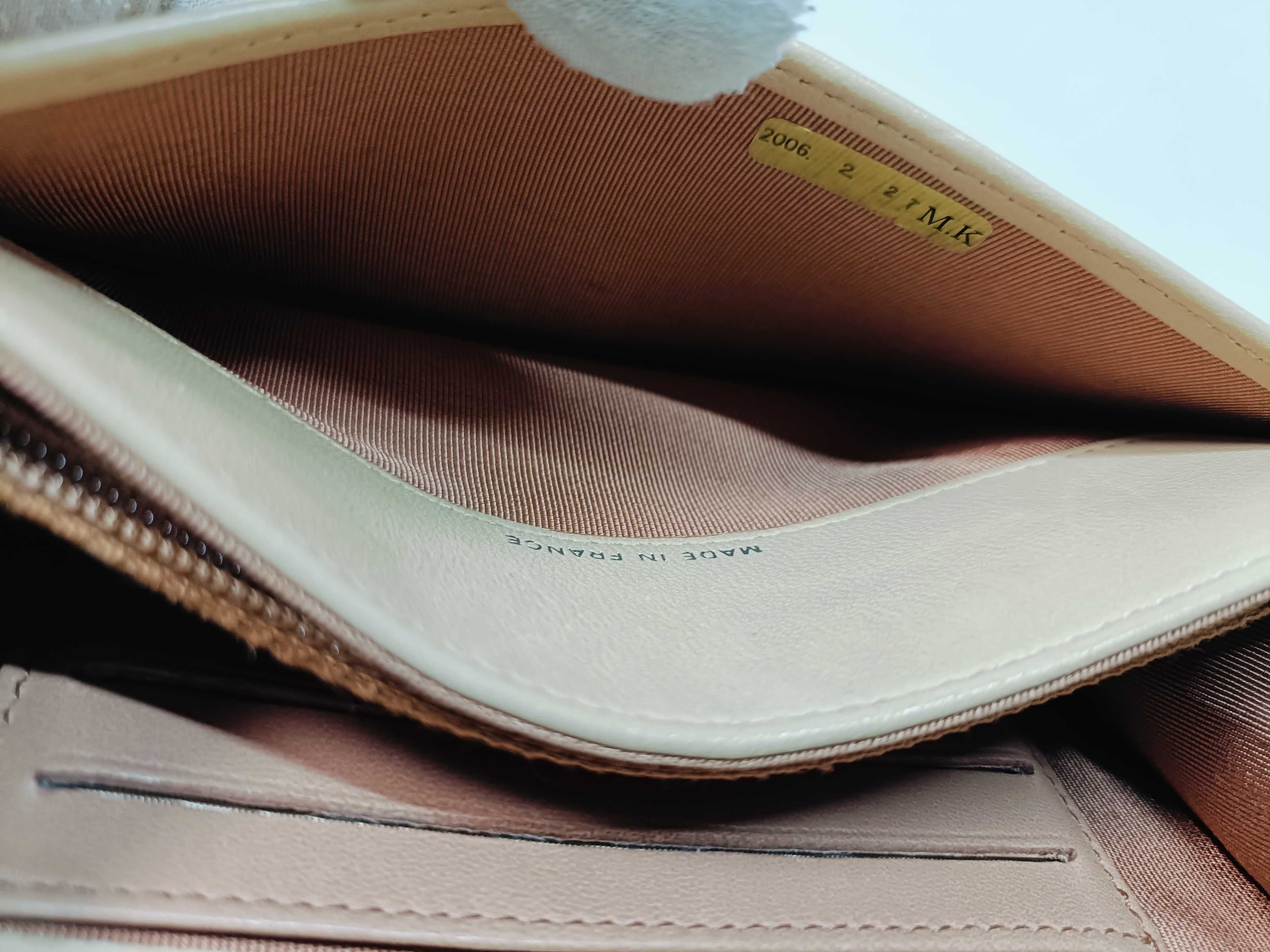Lambskin Matelassé Wallet with Coco Mark, Beige — view 13