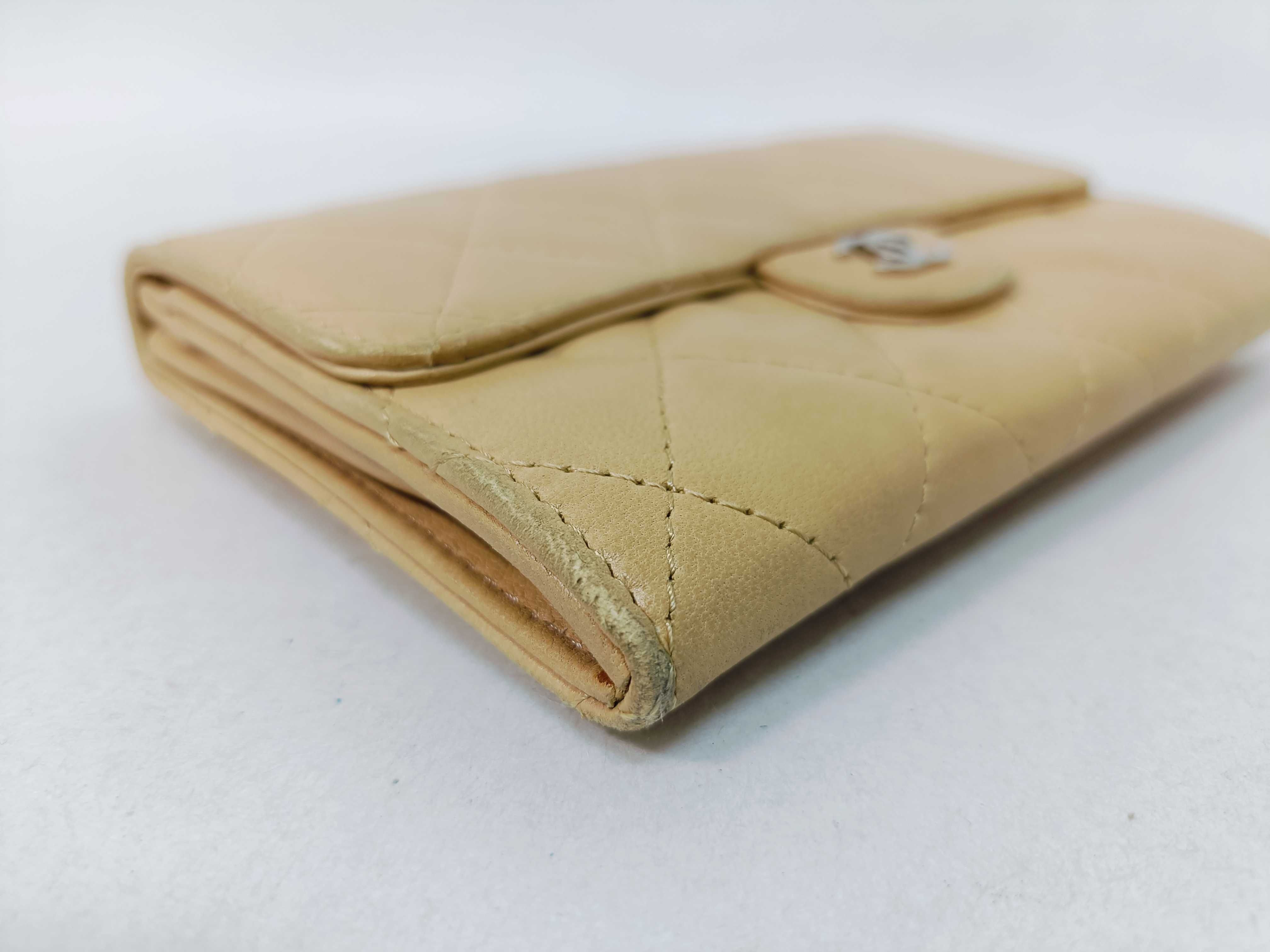 Lambskin Matelassé Wallet with Coco Mark, Beige — view 4