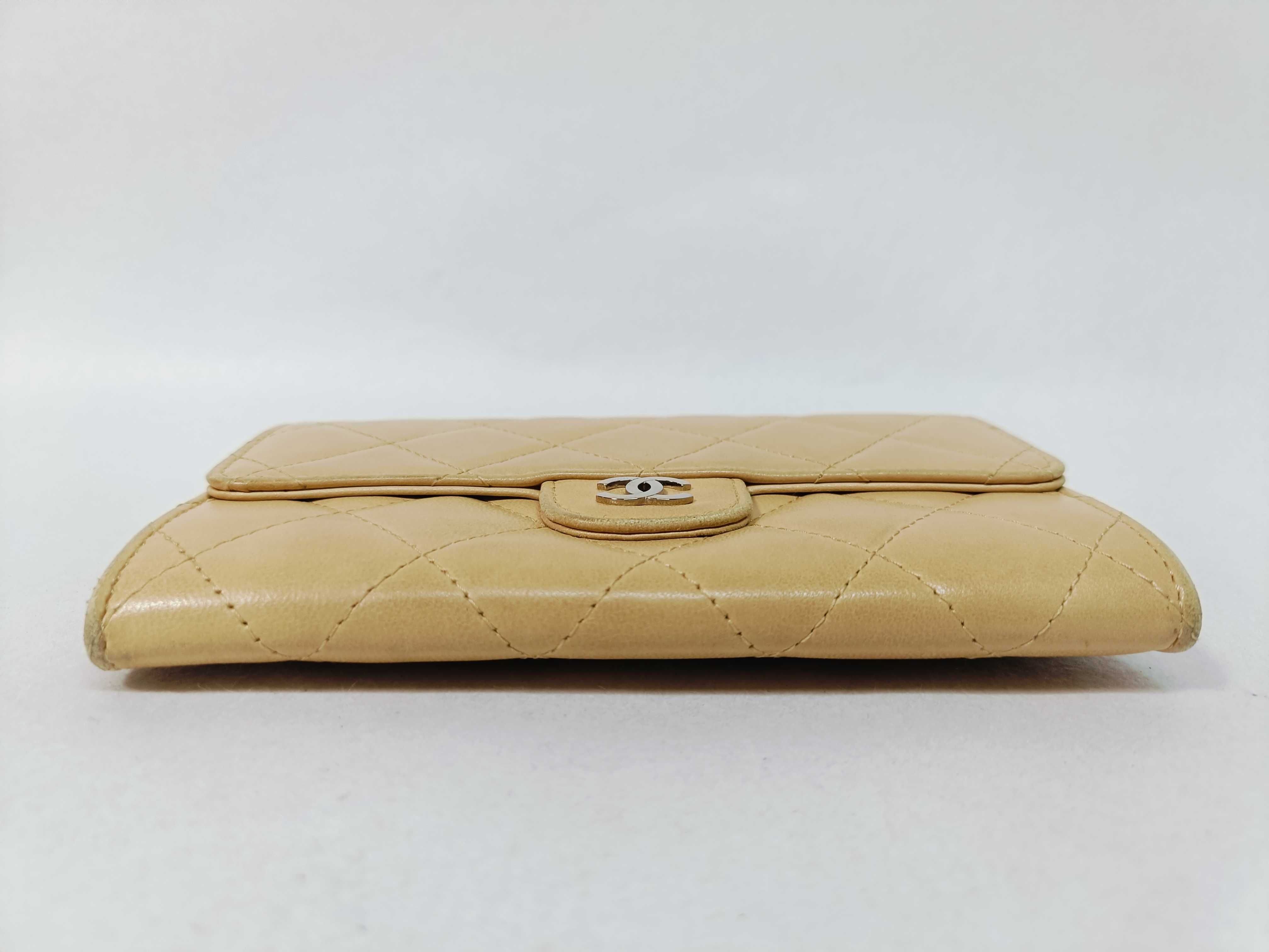 Lambskin Matelassé Wallet with Coco Mark, Beige — view 5