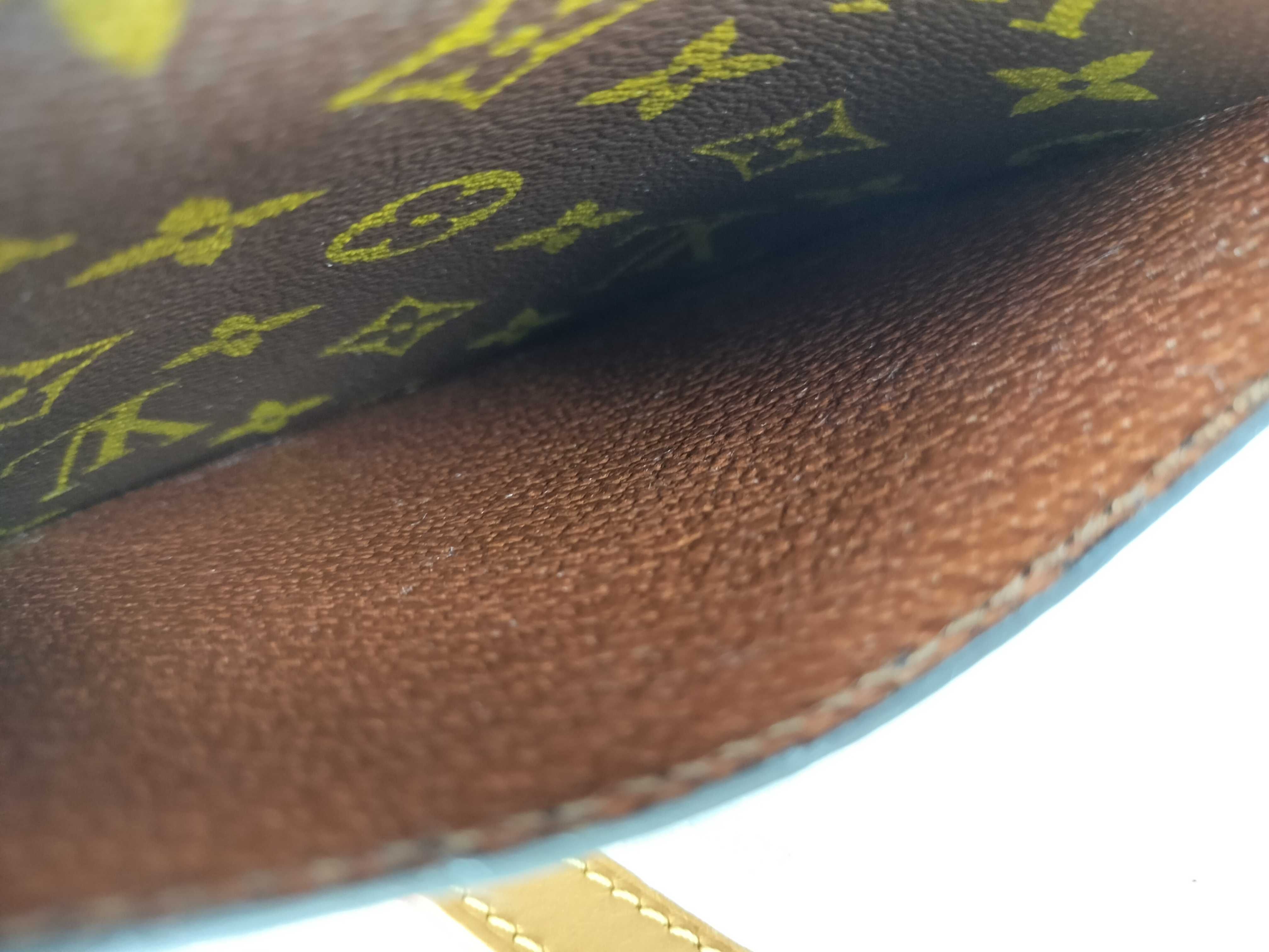 Monogram Louis Vuitton Shoulder Bag — view 15