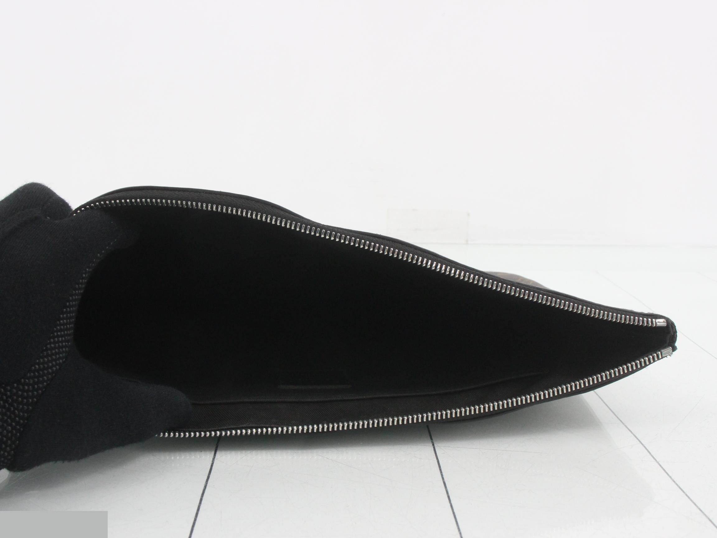 Pochette Discovery — view 4