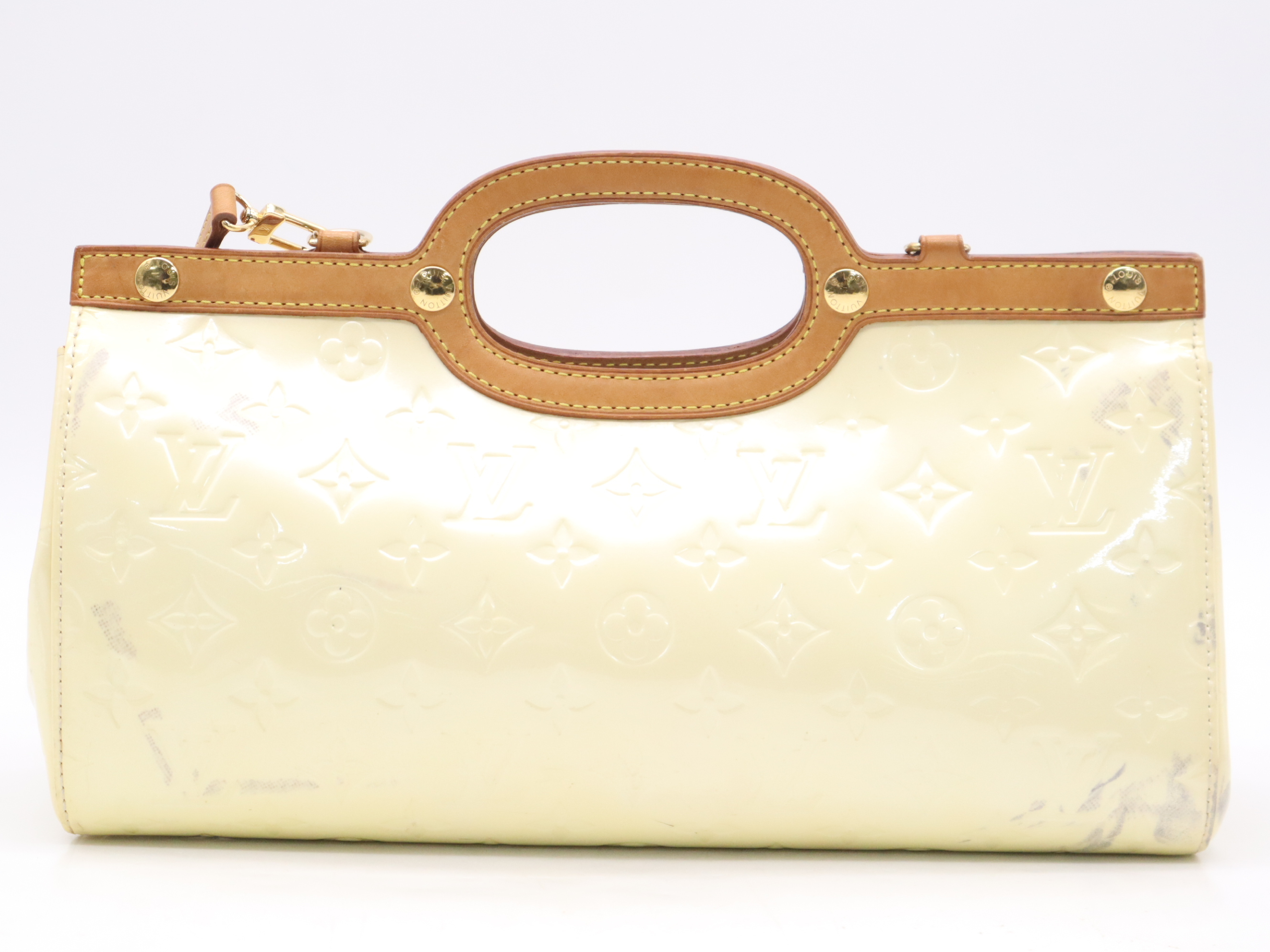 M91374 Vernis Roxbury Drive Perle Shoulder Bag with Shoulder Strap — view 2