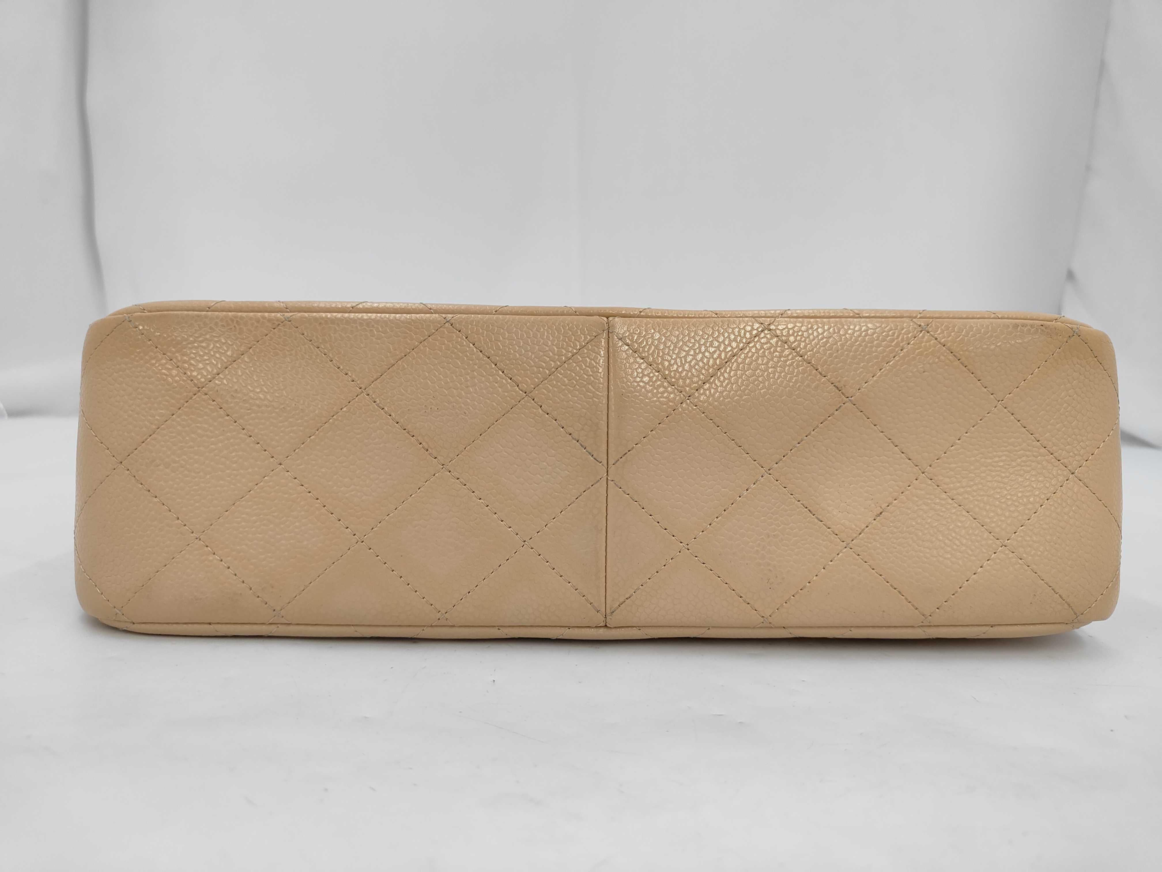 Matelassé 30 Caviar Skin Beige Silver Hardware 58600 Shoulder Bag — view 3