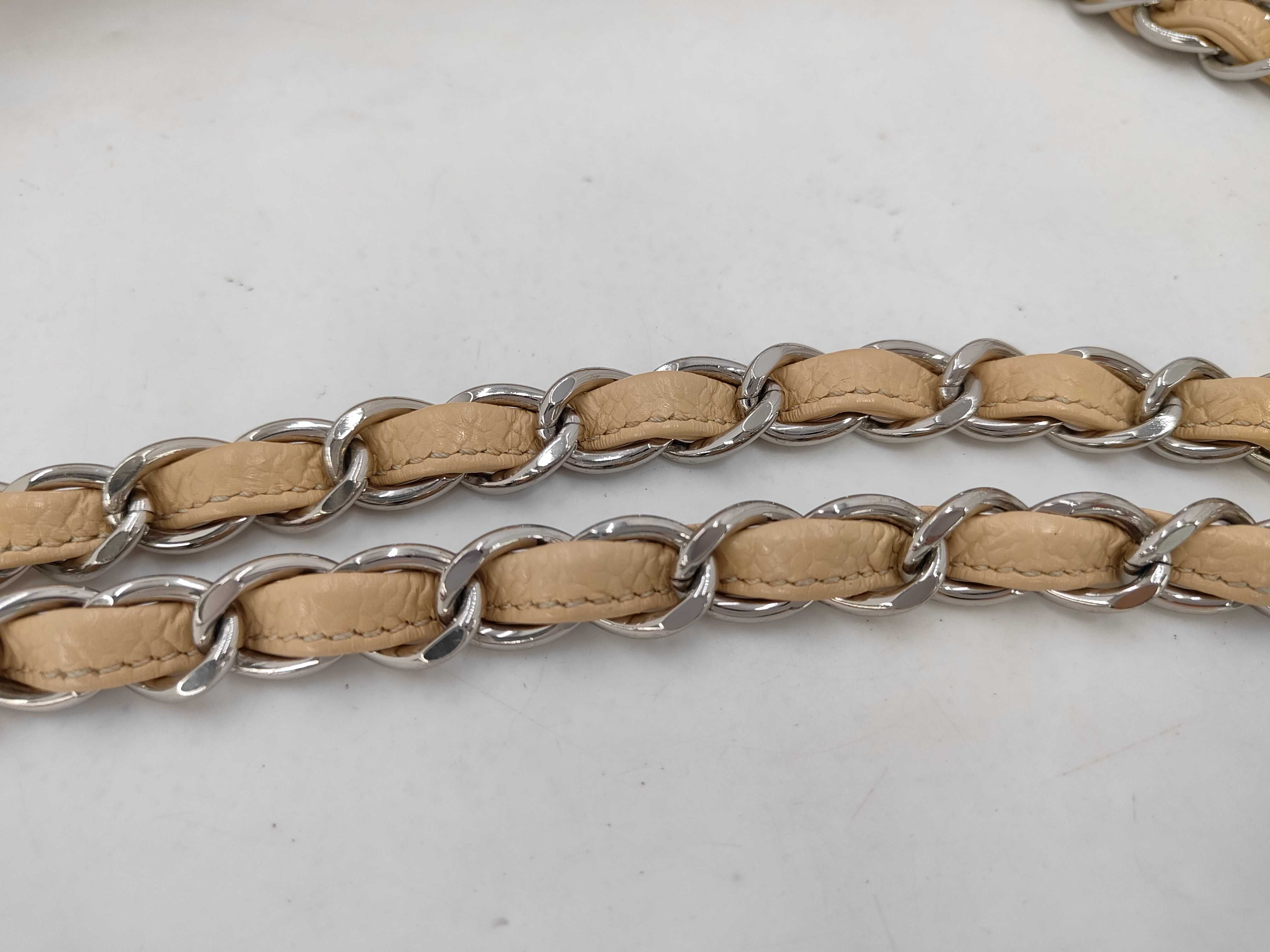 Matelassé 30 Caviar Skin Beige Silver Hardware 58600 Shoulder Bag — view 7