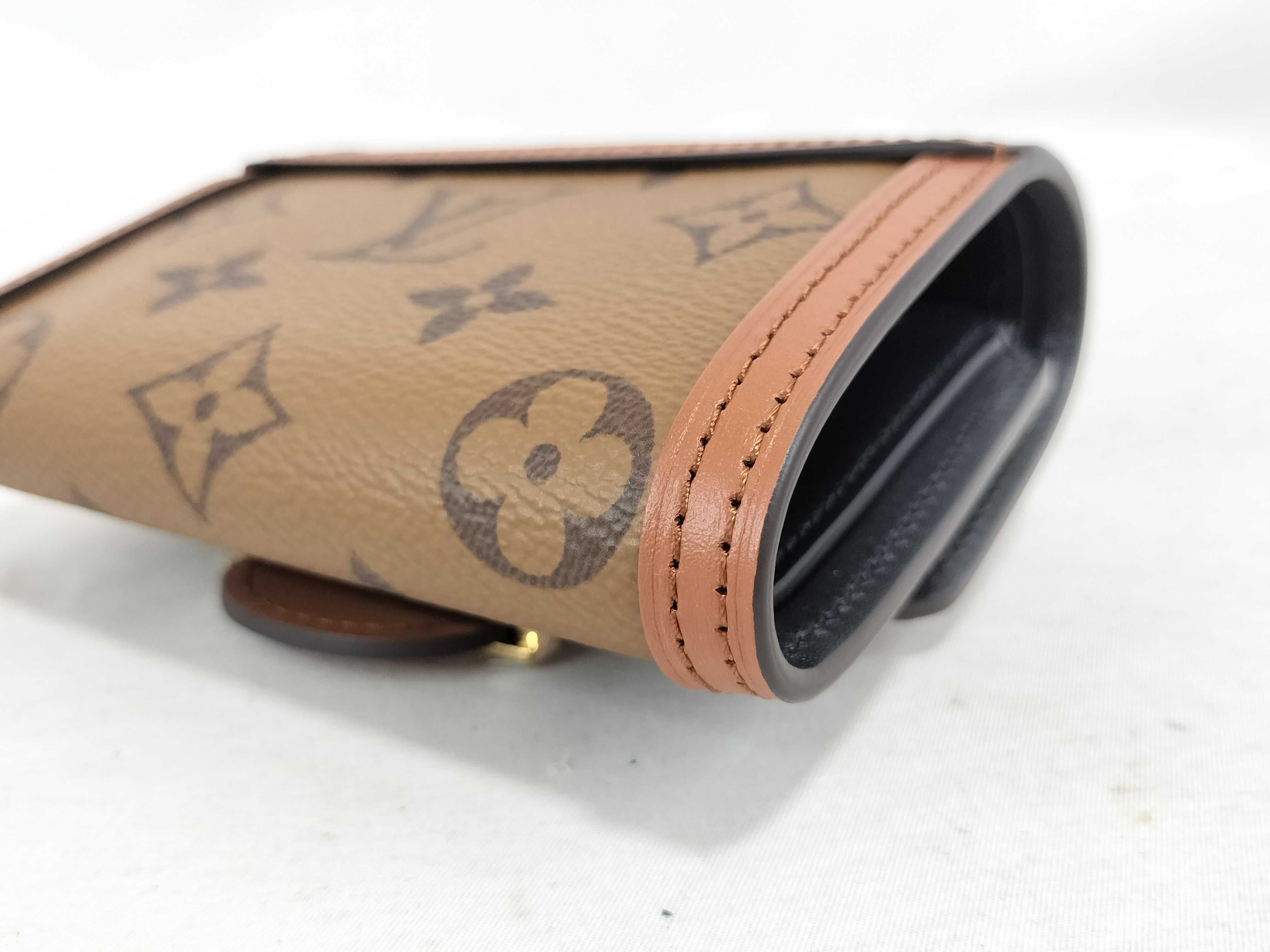 Wallet Portefeuille Dauphine Compact Monogram Reverse Wallet — view 4