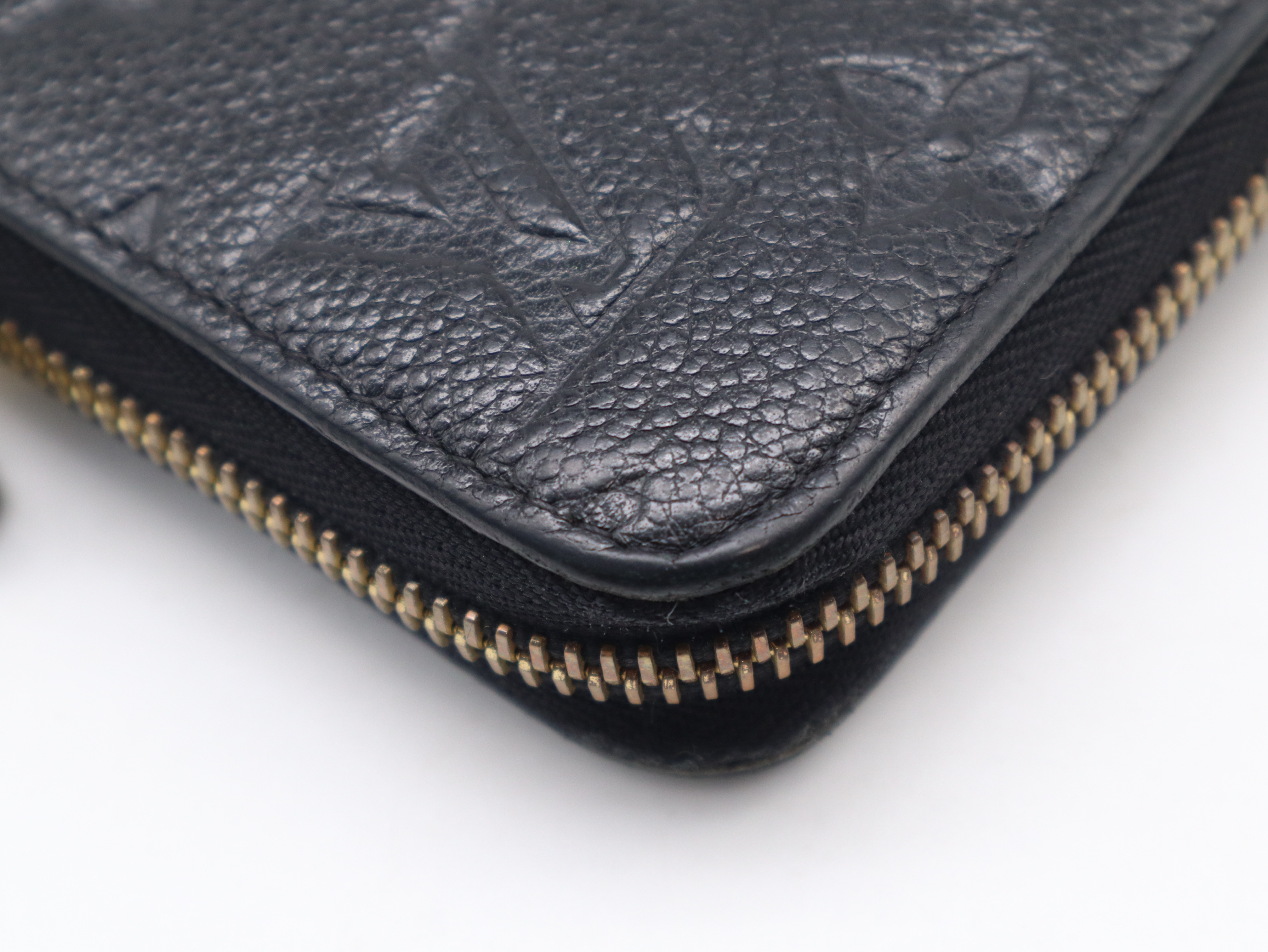 M61864 Monogram Empreinte Zippy Wallet Noir — view 9