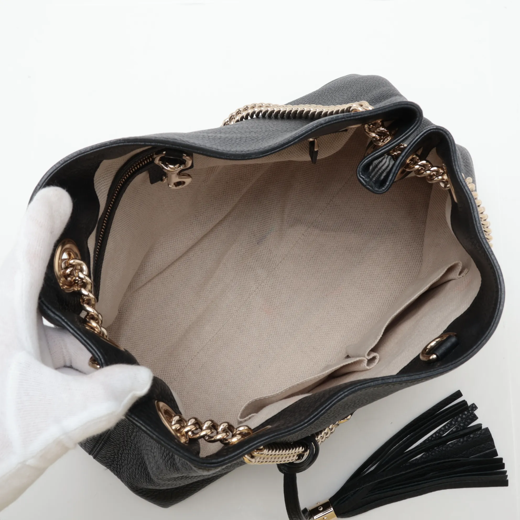 Soho 308982 Leather Chain Shoulder Bag, Black — view 7