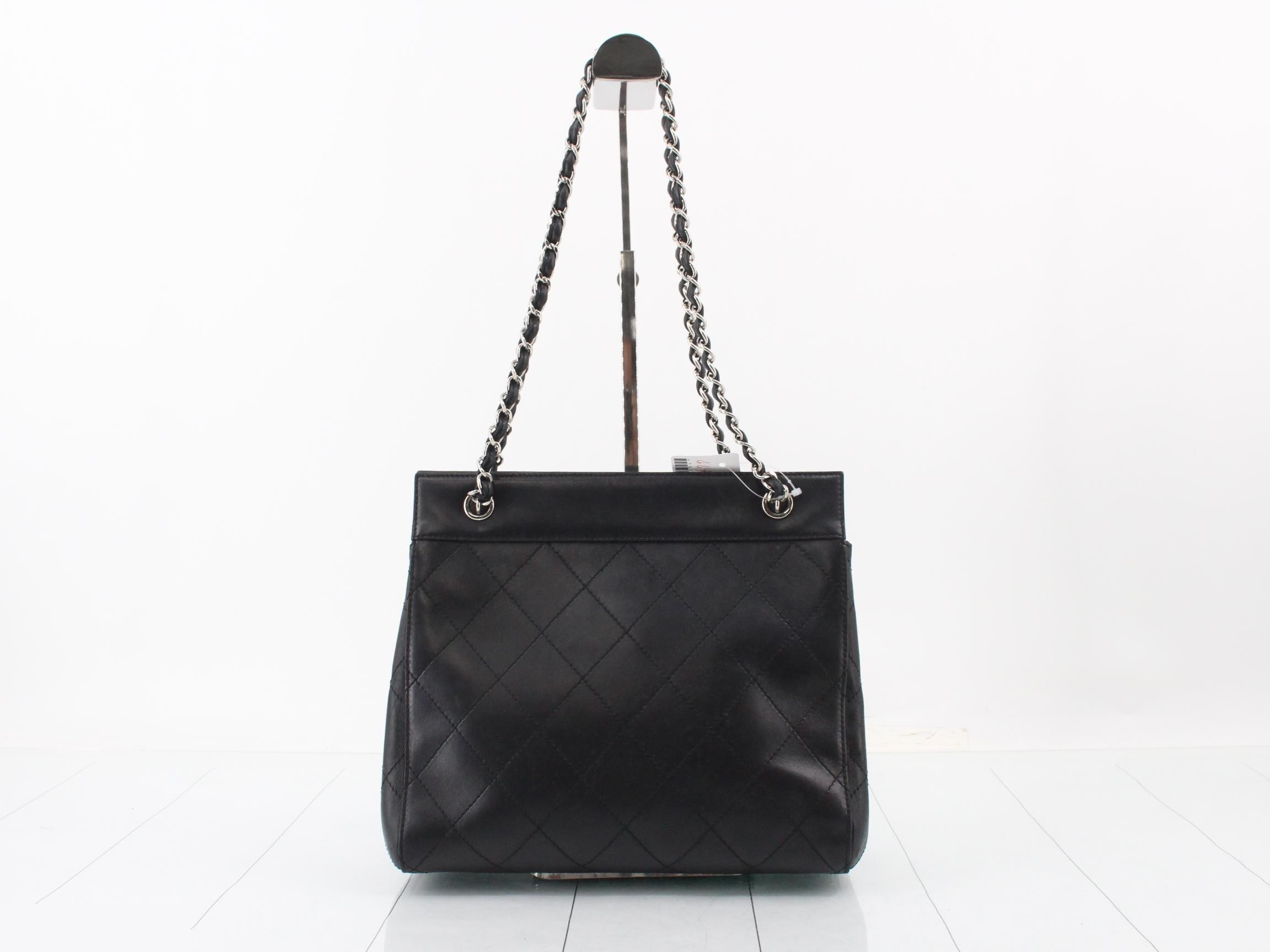 Matelassé Chain Shoulder Bag, Lambskin — view 2