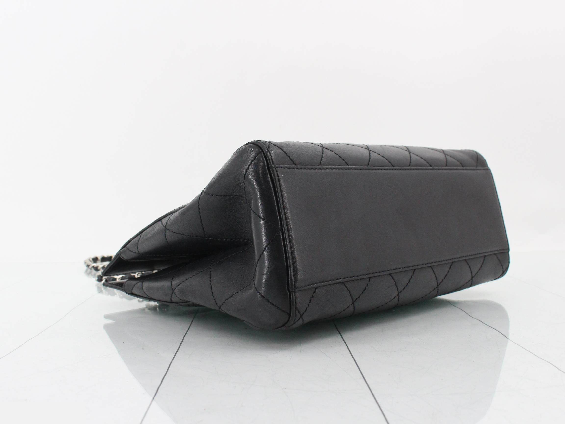 Matelassé Chain Shoulder Bag, Lambskin — view 5