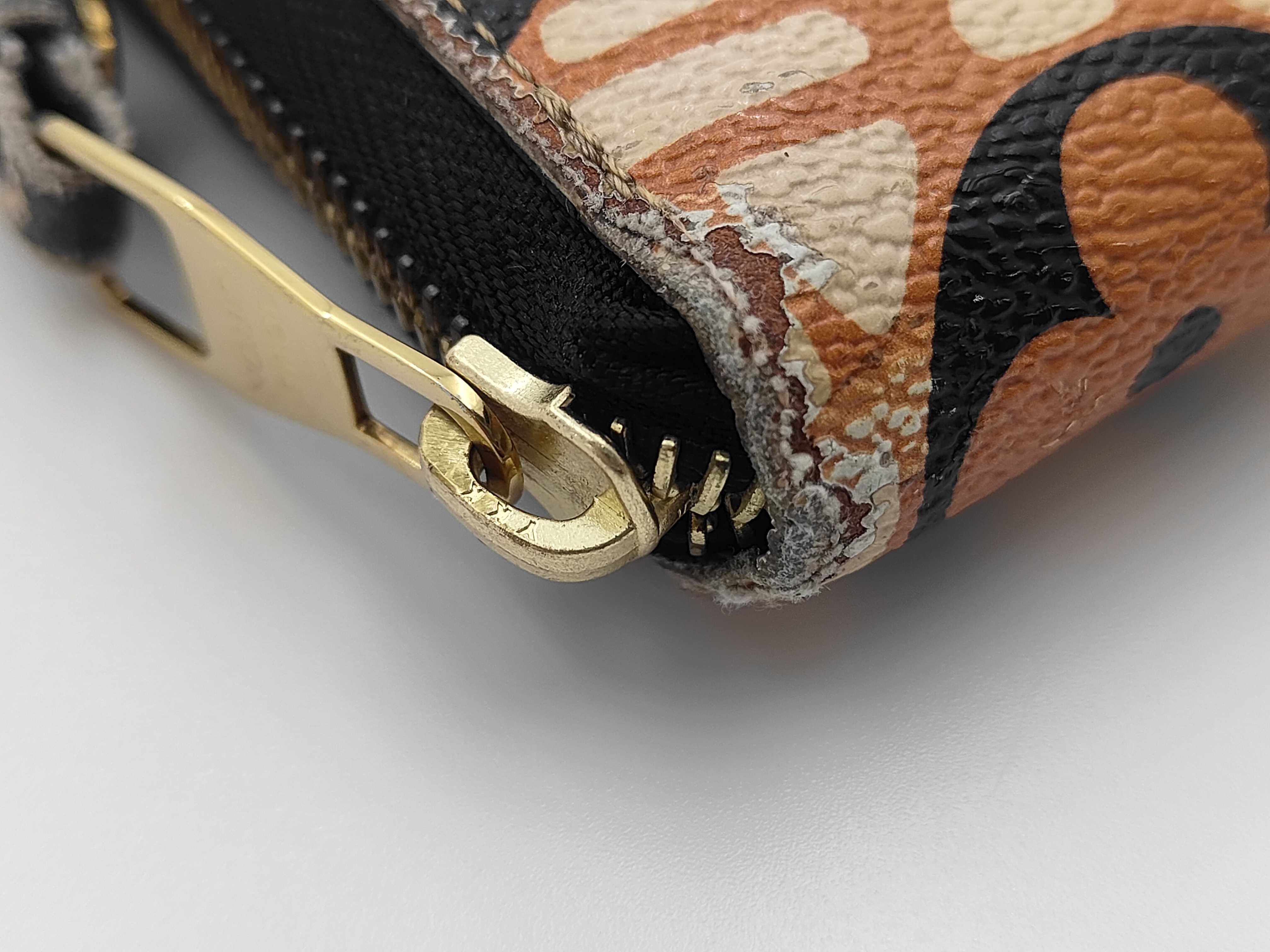 Monogram Crafty Zippy Wallet M69437 Wallet — view 3
