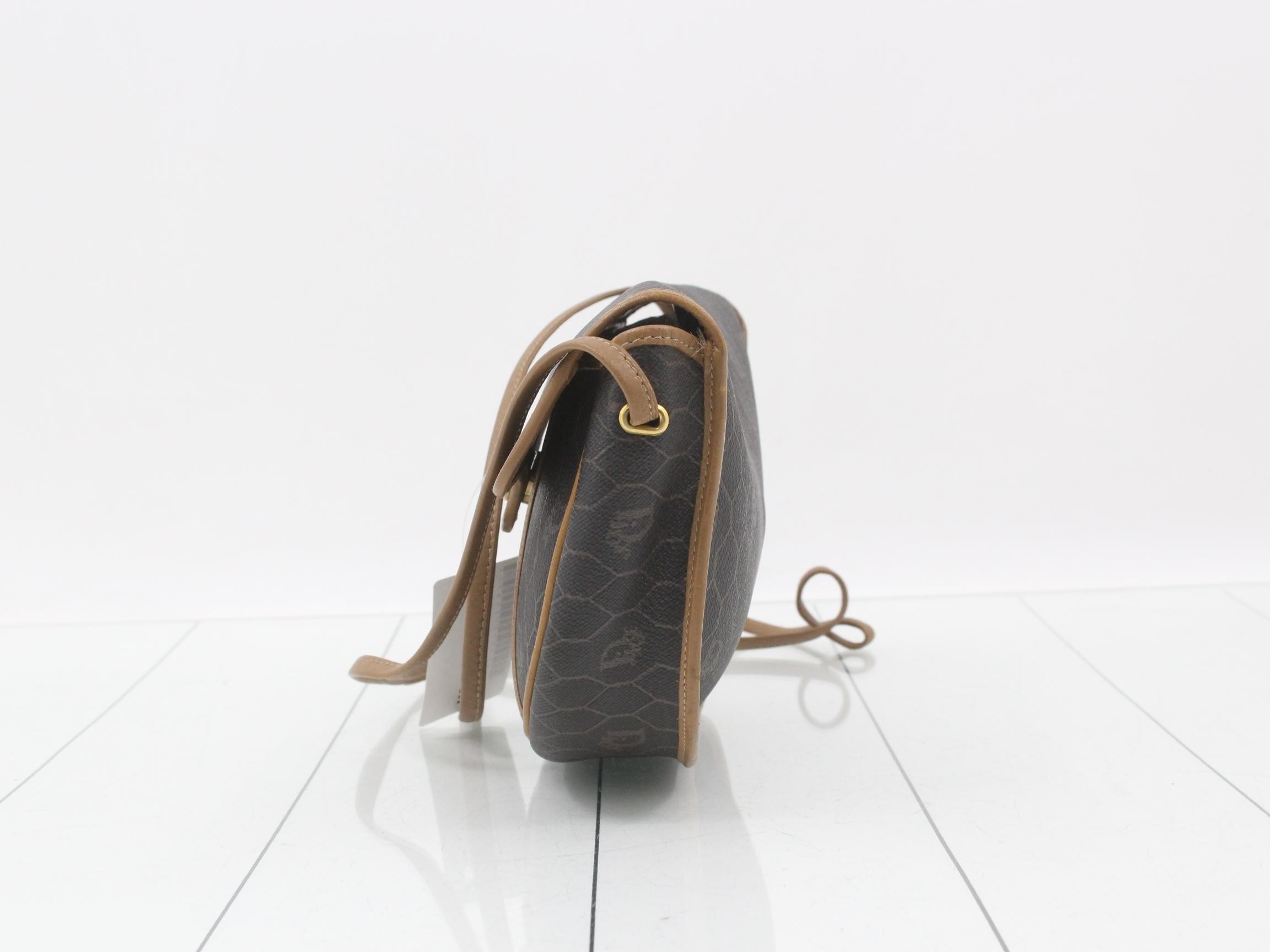 Honeycomb Shoulder Bag — view 3