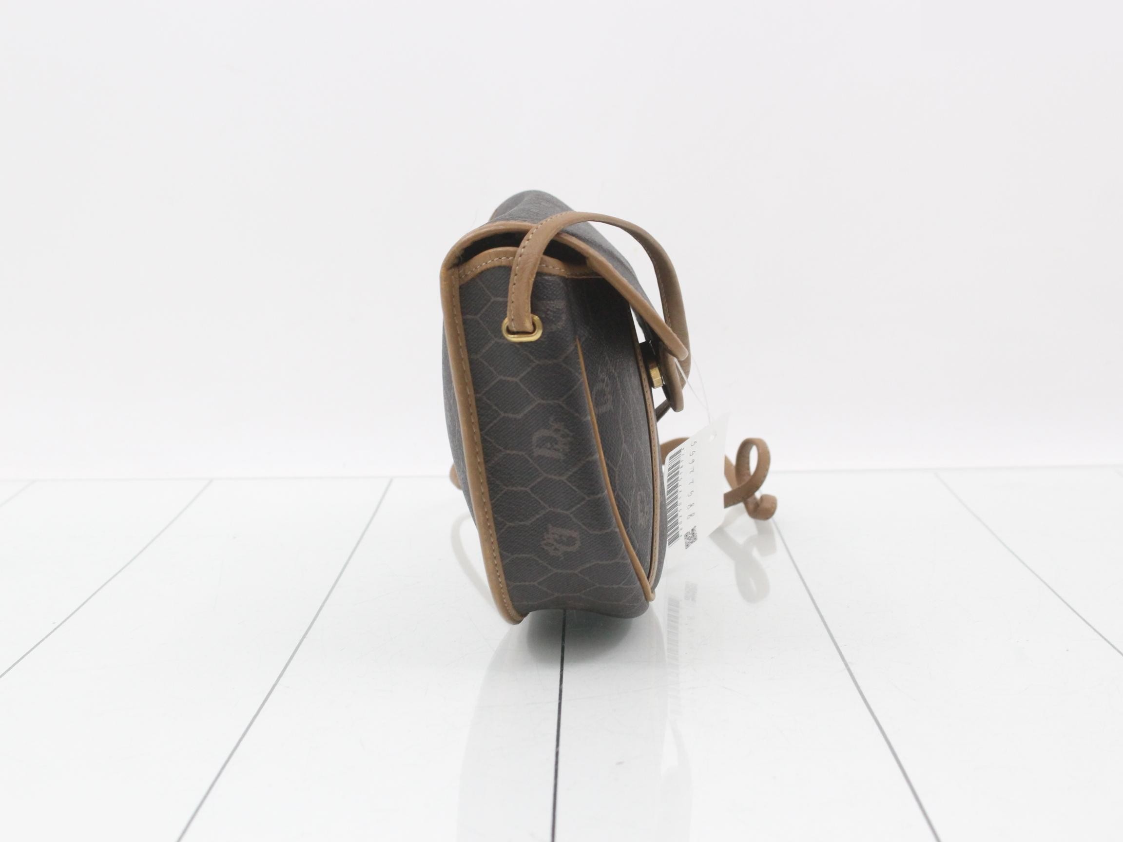 Honeycomb Shoulder Bag — view 4