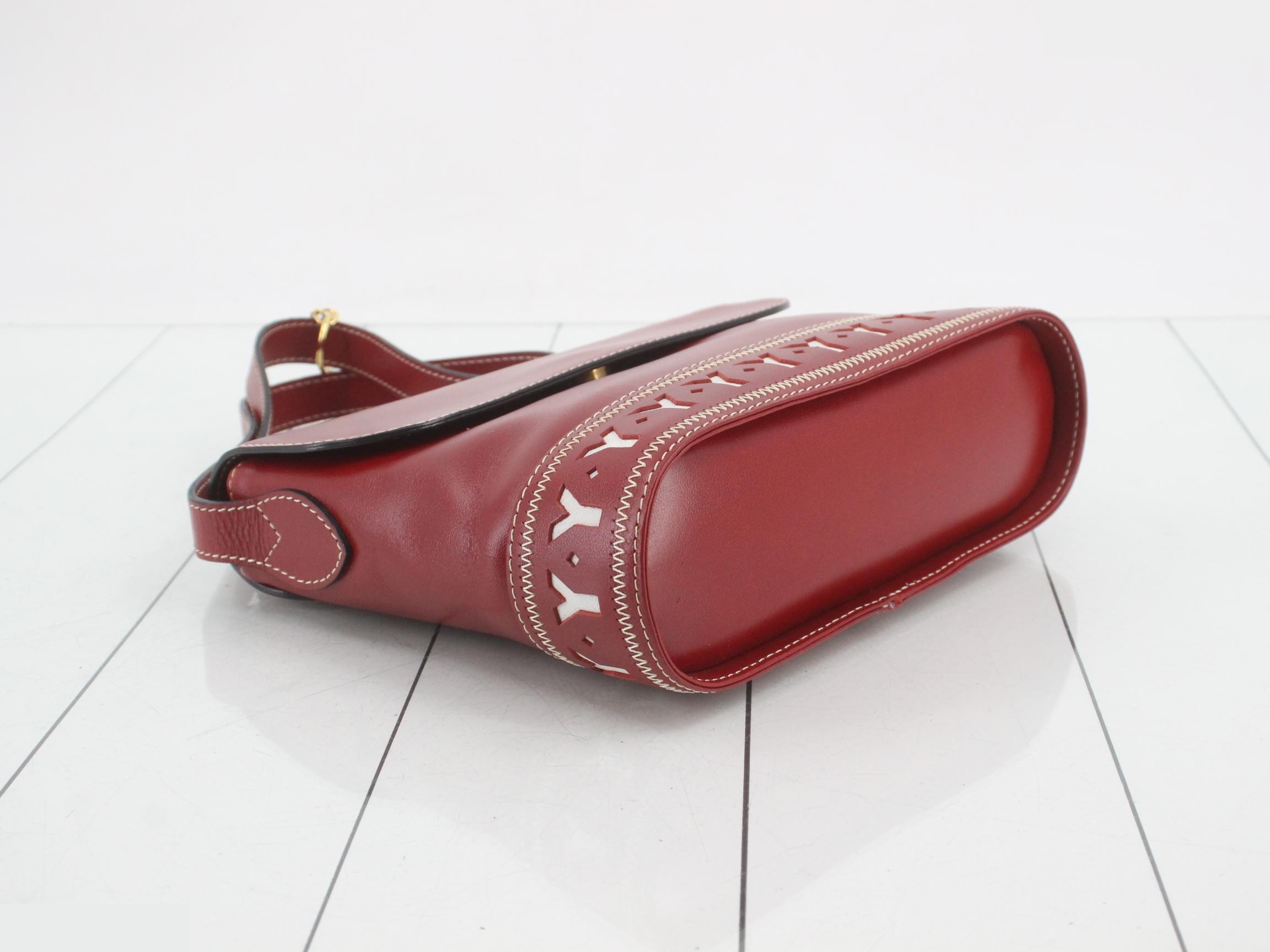 Other lines: Bags & Shoulder Bags - Y Cutout Leather Red — view 5