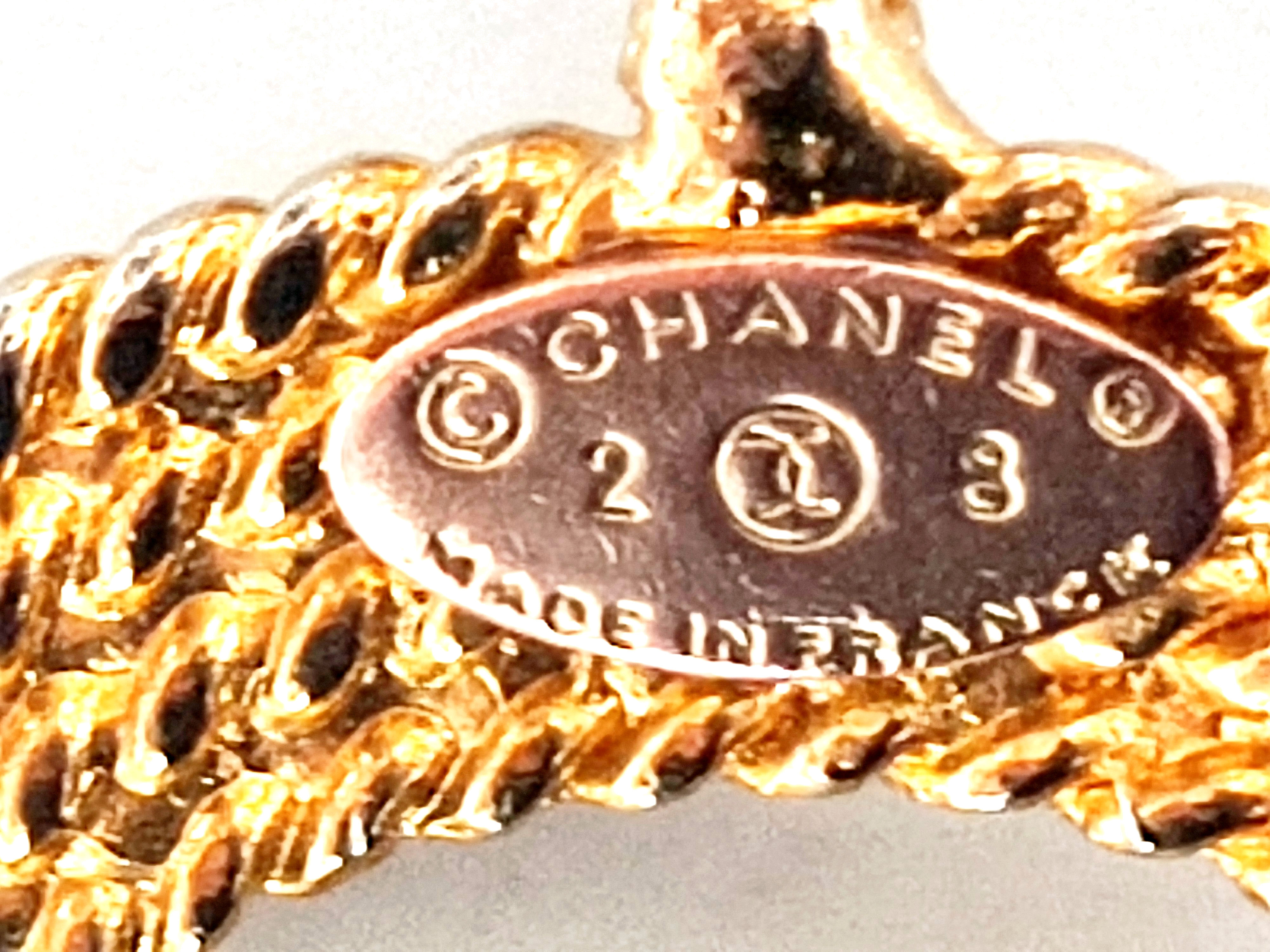 Coco Mark Mesh Pattern Necklace 2 8 Necklace — view 2