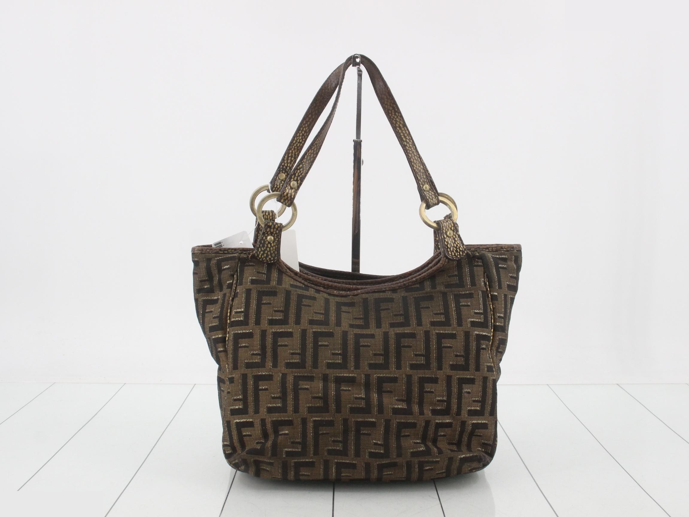 handbag — view 2
