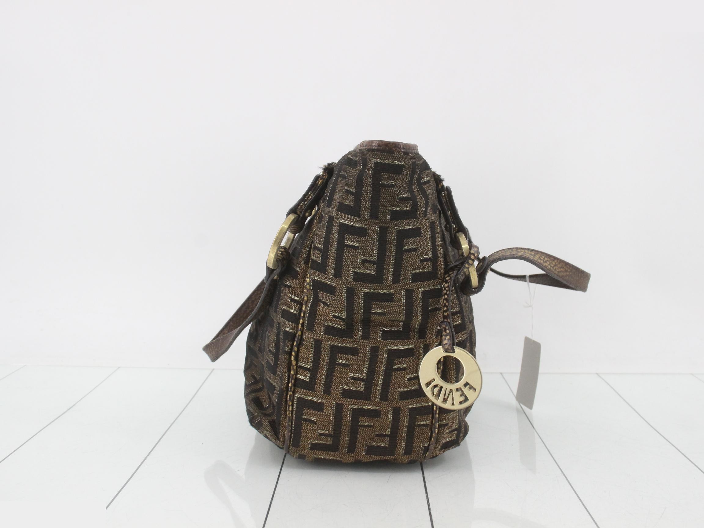 handbag — view 4