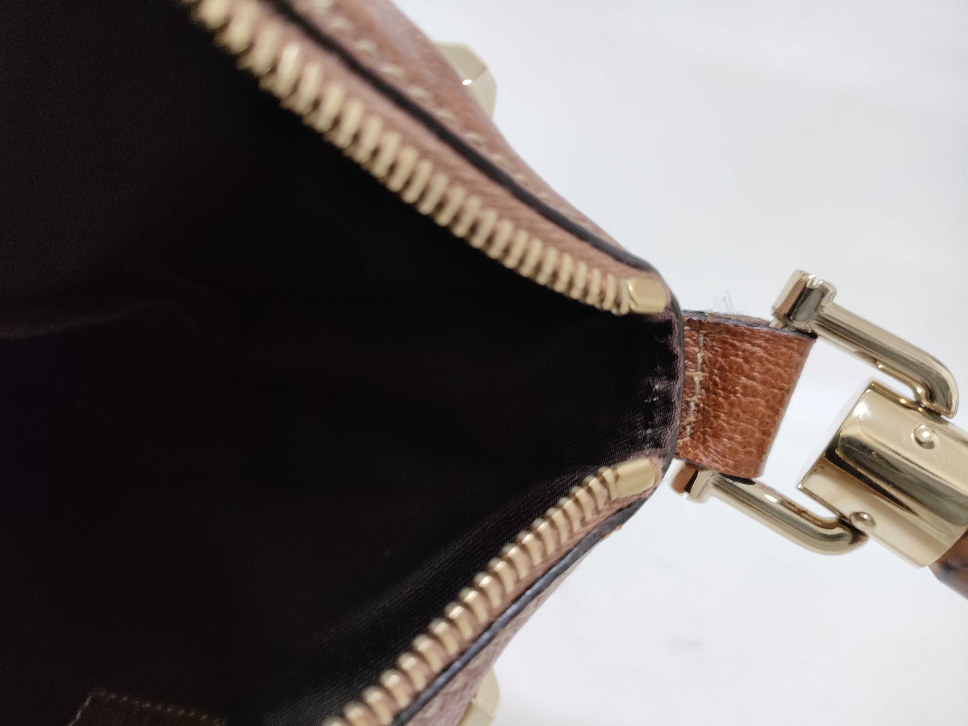 Bamboo GG Canvas Bamboo Shoulder Bag — view 9