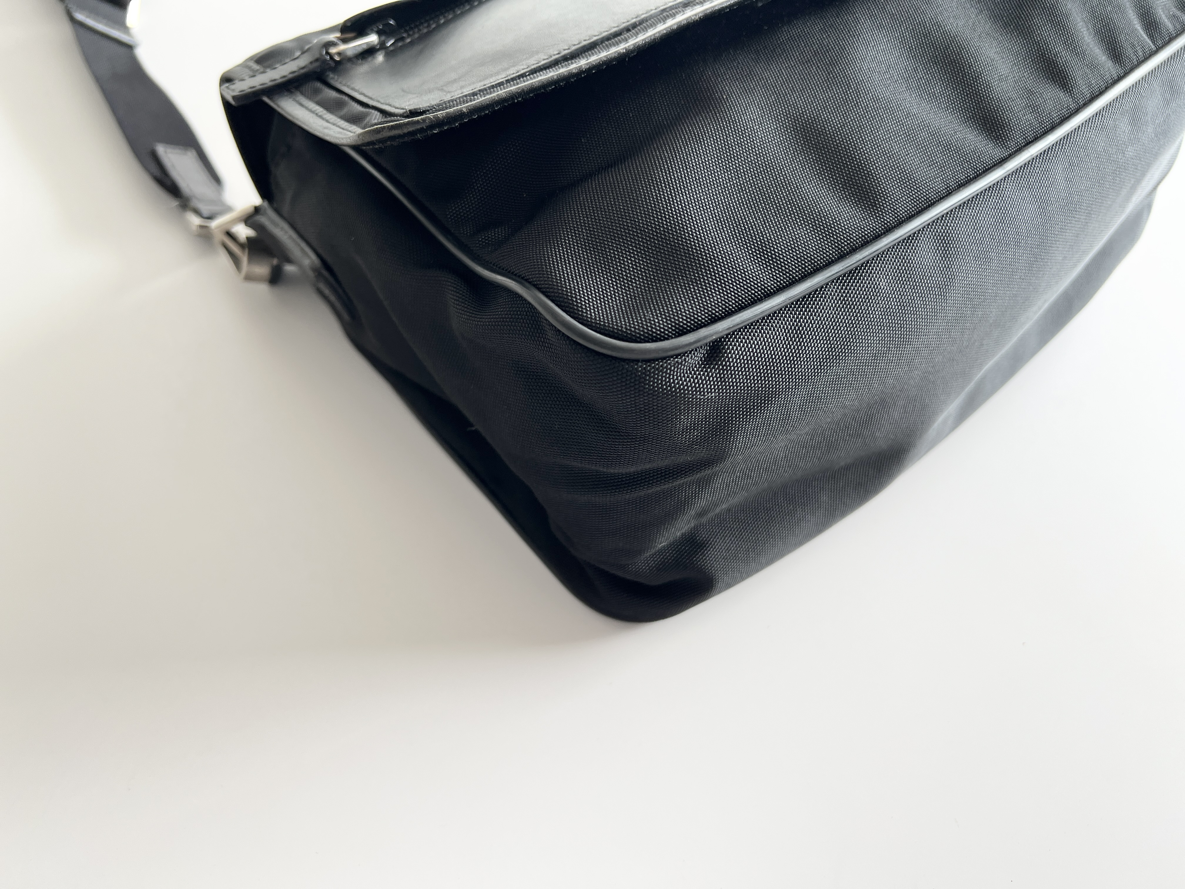 Leather Nylon Flap Shoulder Bag One-Shoulder Bag — view 11